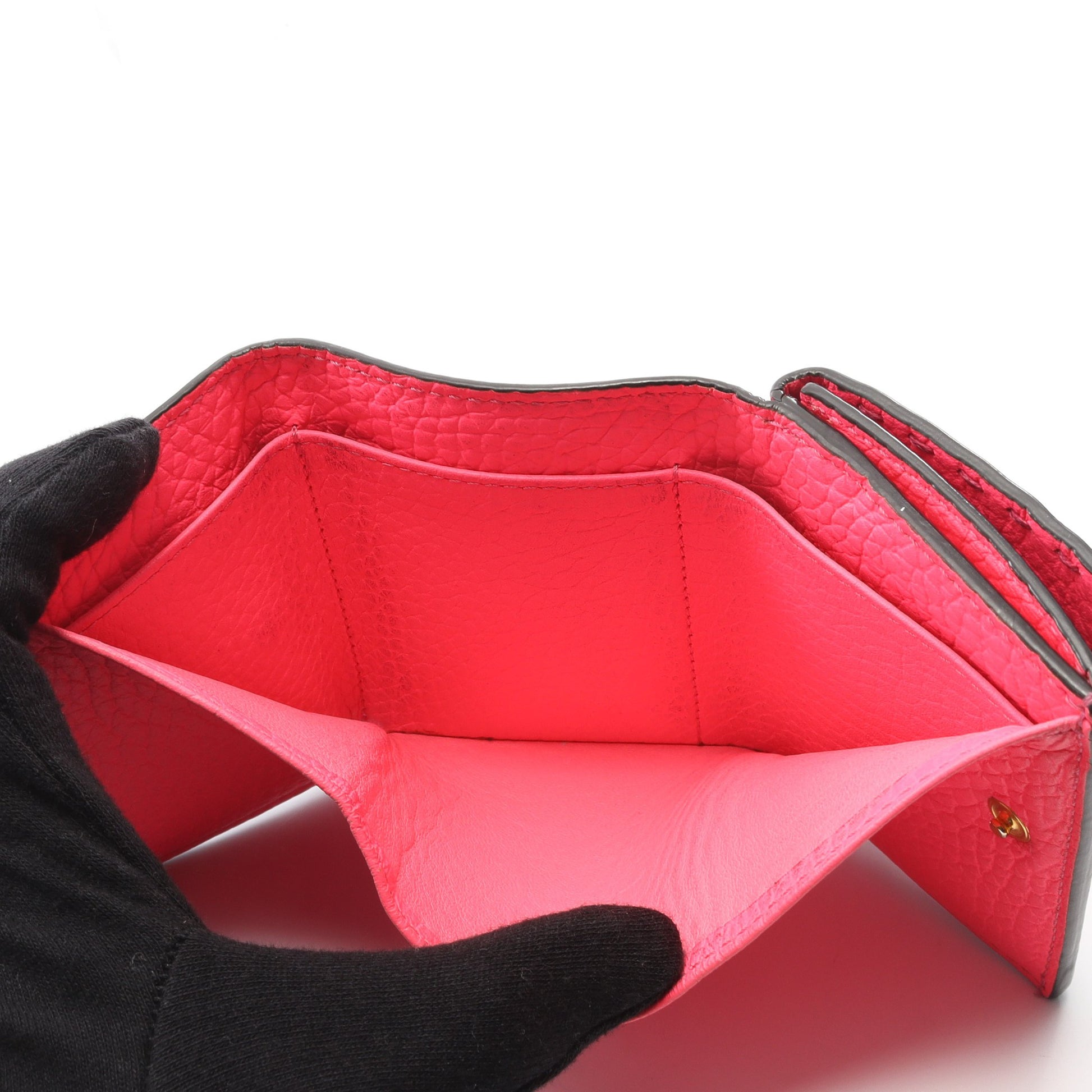セレリア 三つ折り財布 レザー ピンクパープル フェンディ 財布・小物 FENDI