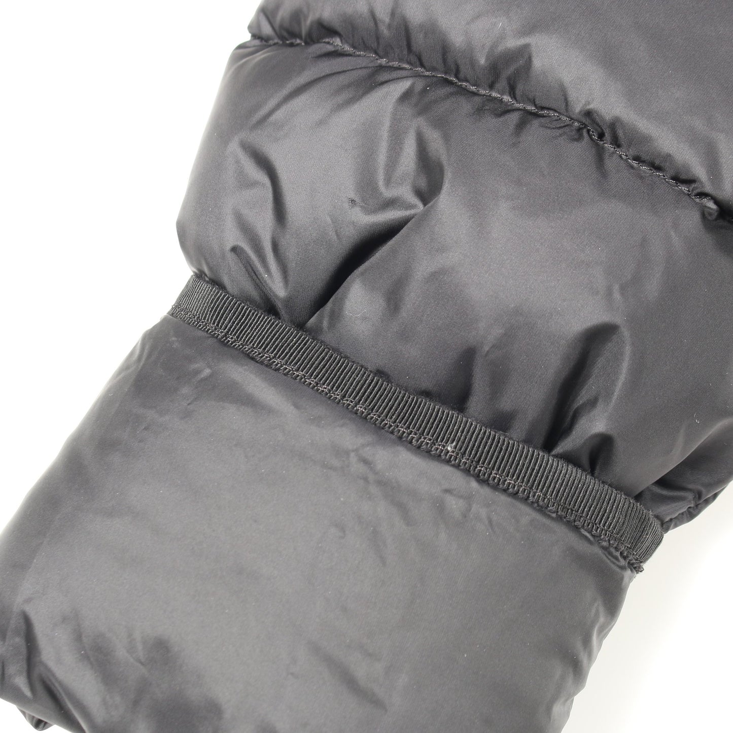 HIRMA ダウンコート ナイロン ブラック フード付き モンクレール アウター MONCLER