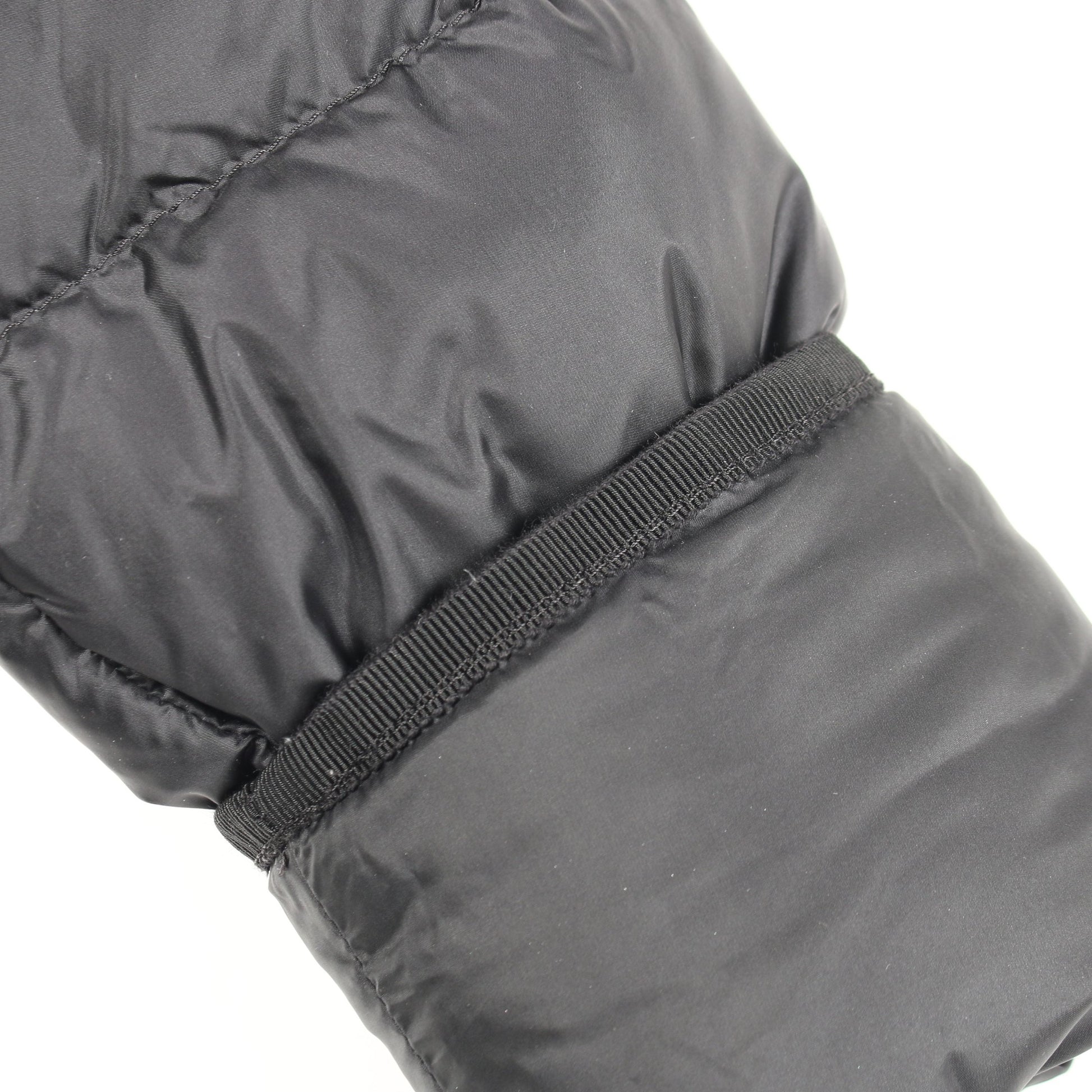 HIRMA ダウンコート ナイロン ブラック フード付き モンクレール アウター MONCLER