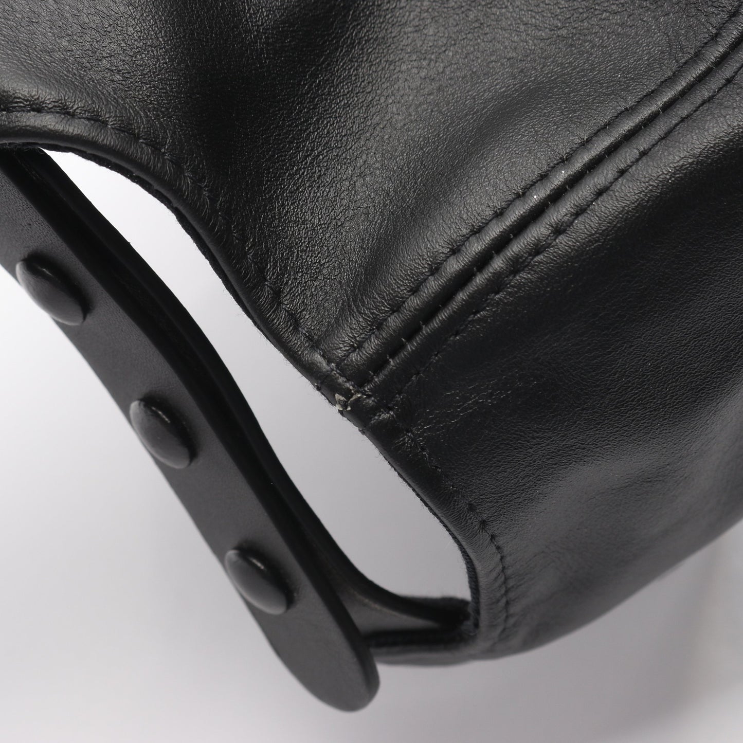 TBロゴ ベースボール キャップ レザー ブラック バーバリー