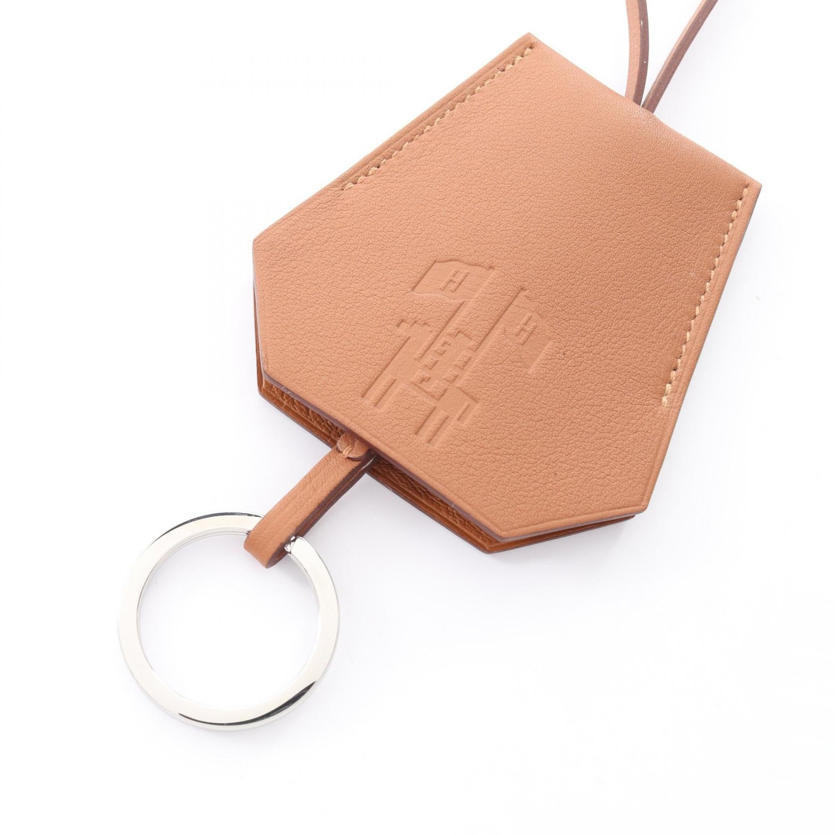 クロシェット イヤーズギフト2024 ゴールド バッグチャーム ヴォー