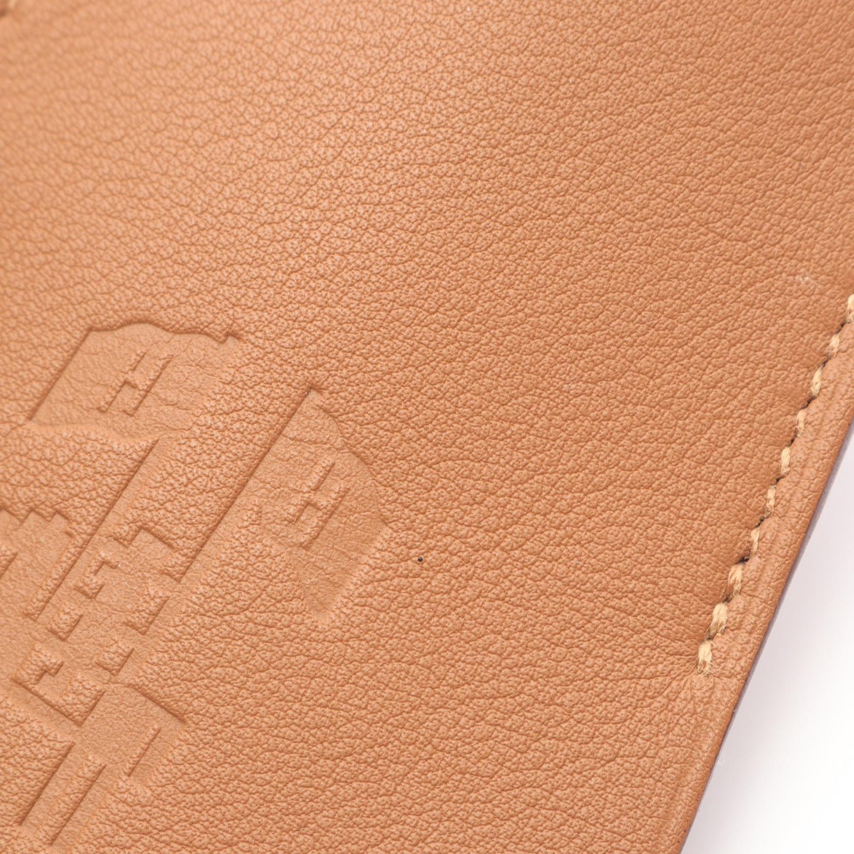 クロシェット イヤーズギフト2024 ゴールド バッグチャーム ヴォー