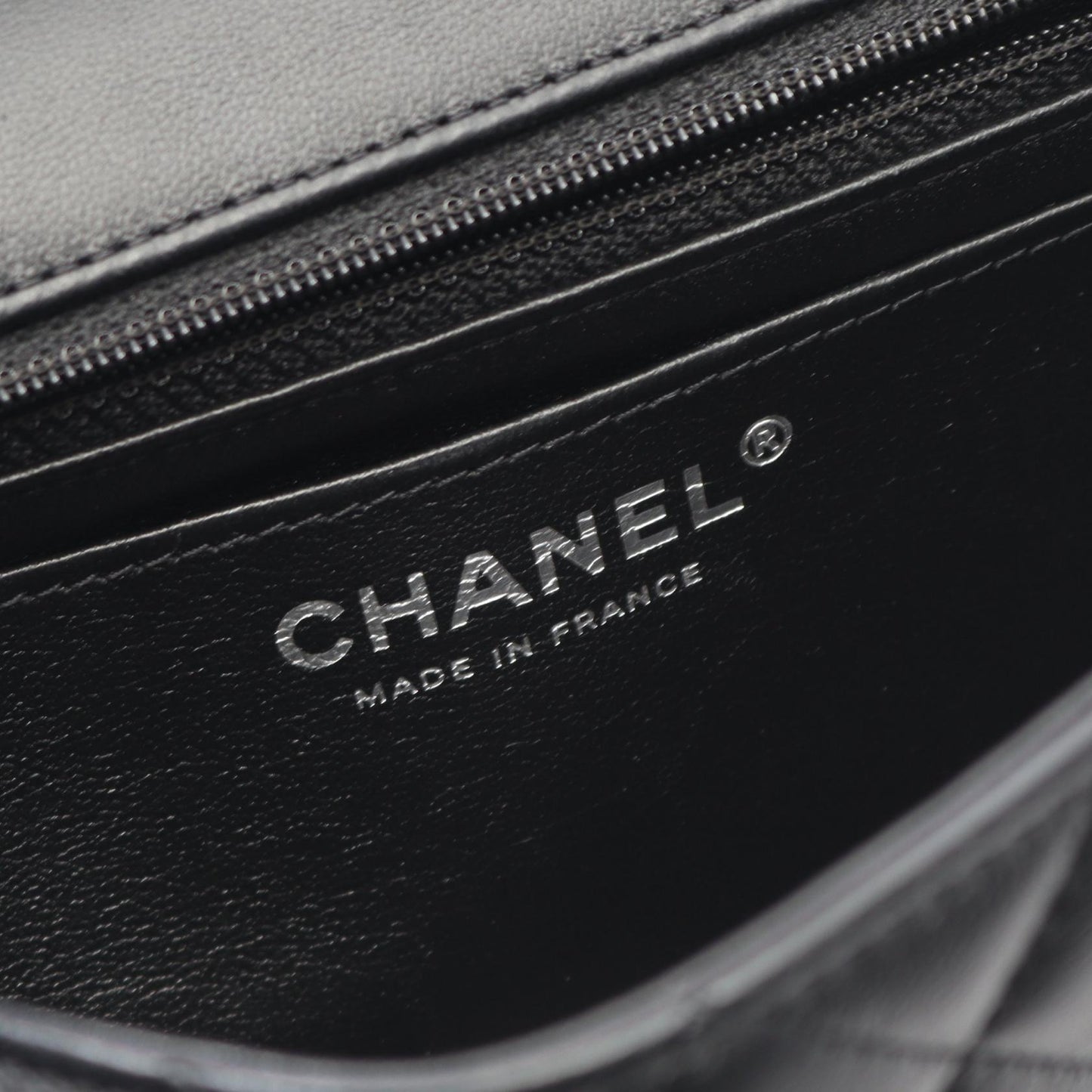 ミニマトラッセ20 チェーンショルダーバッグ ラムスキン ブラック シルバー金具 シャネル バッグ CHANEL