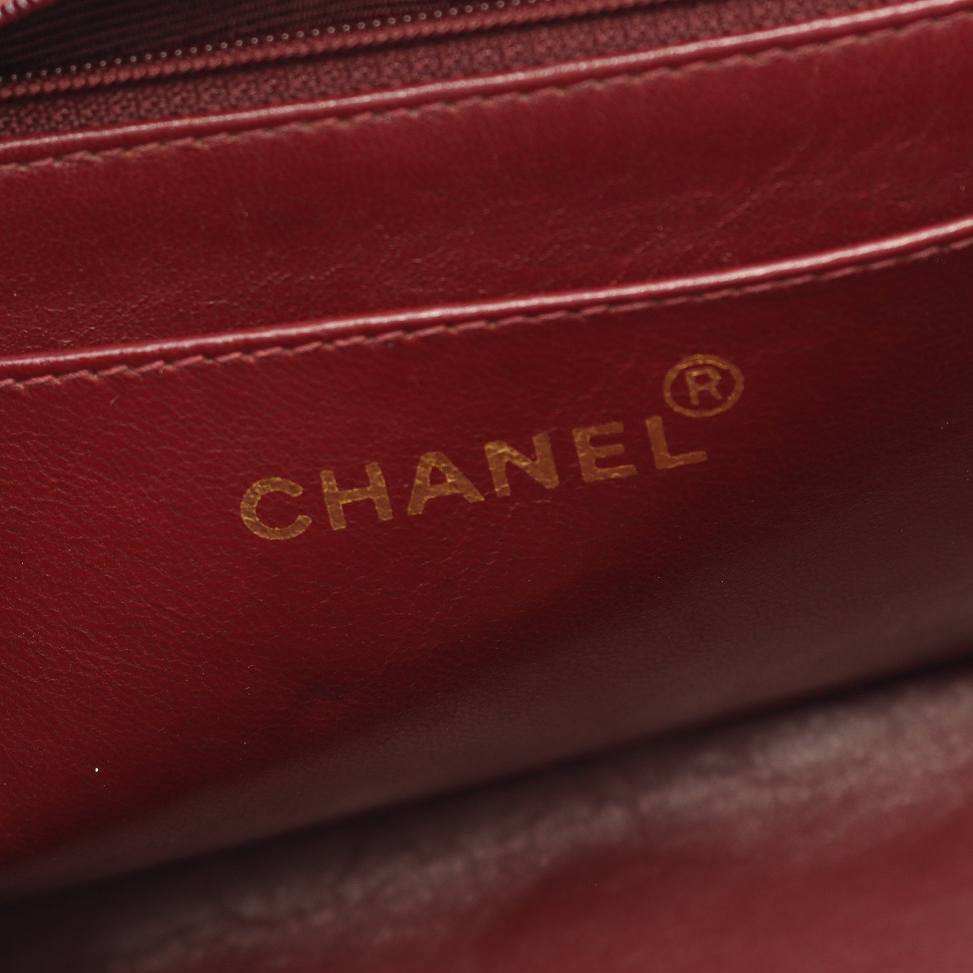 マトラッセ ダイアナフラップ チェーンショルダーバッグ ラムスキン ブラック ゴールド金具 シャネル バッグ CHANEL