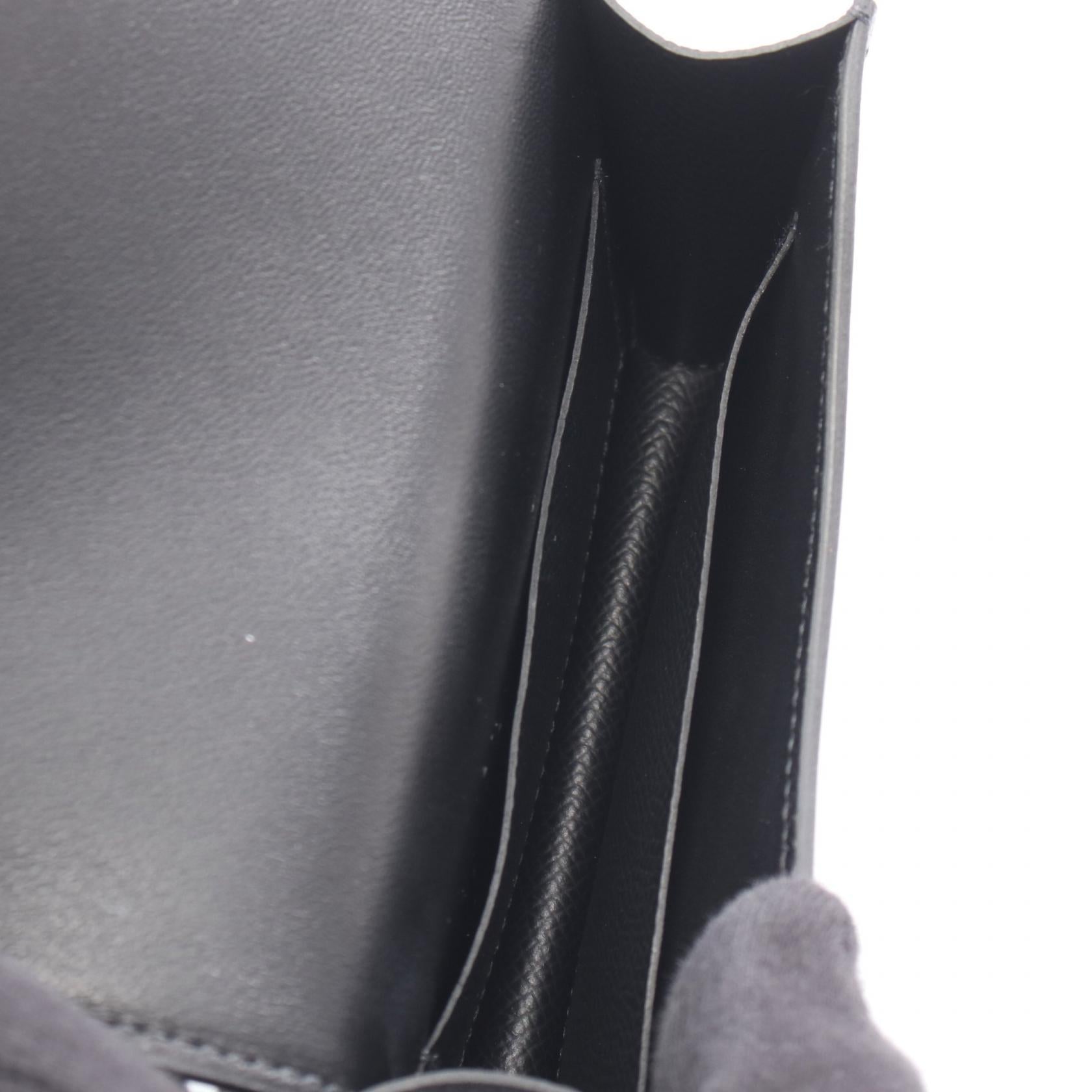 コンスタンス スリム 二つ折り財布 ヴォーエプソン ブラック ゴールド金具 Z刻印 エルメス 財布・小物 HERMES