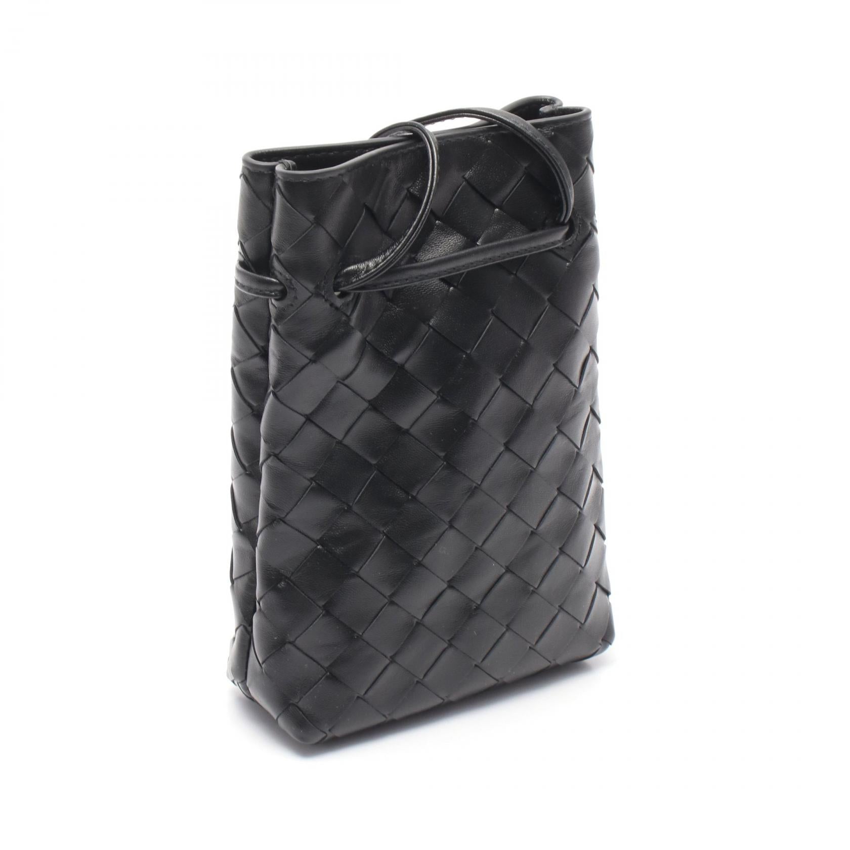 イントレチャート ショルダーバッグ レザー ブラック ボッテガヴェネタ