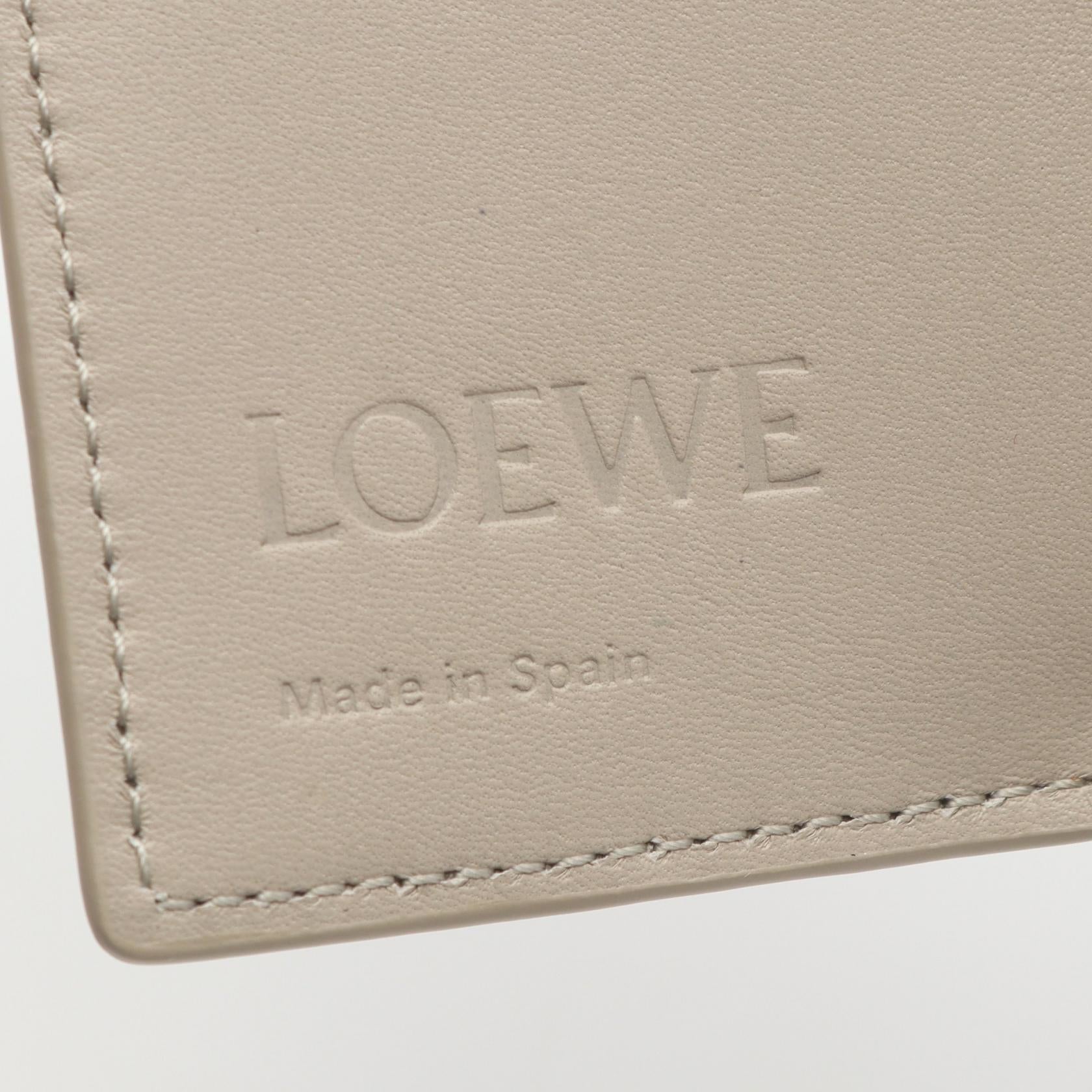 アナグラム キーケース レザー ライトベージュ 6連 ロエベ – RECLO