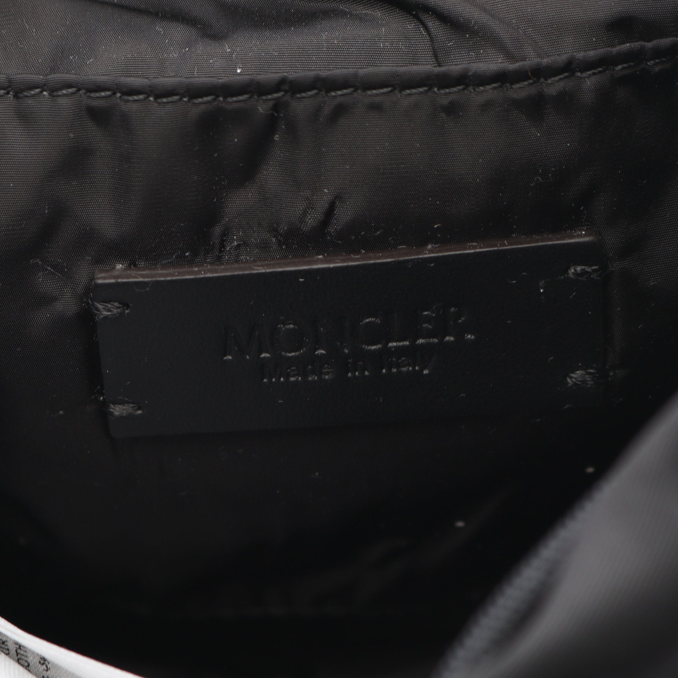 モンクレール MONCLER MINI TRICK ショルダーバッグ バッグ ナイロン レザー レディース ブラック系 5A00003M6980999 【新品】 ブラック Mini Trick クロスボディバッグ : バッグ&スモール