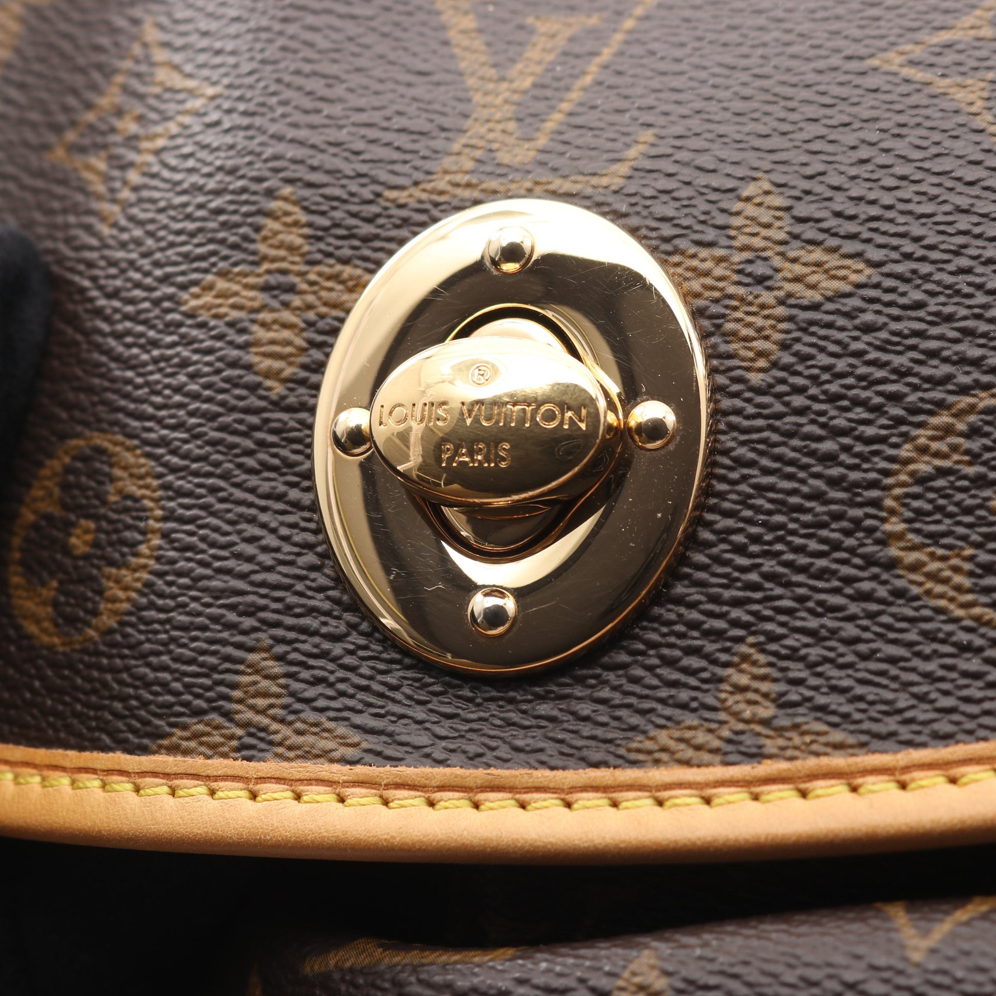 トゥラムPM モノグラム ショルダーバッグ PVC レザー ブラウン ルイヴィトン バッグ LOUIS VUITTON