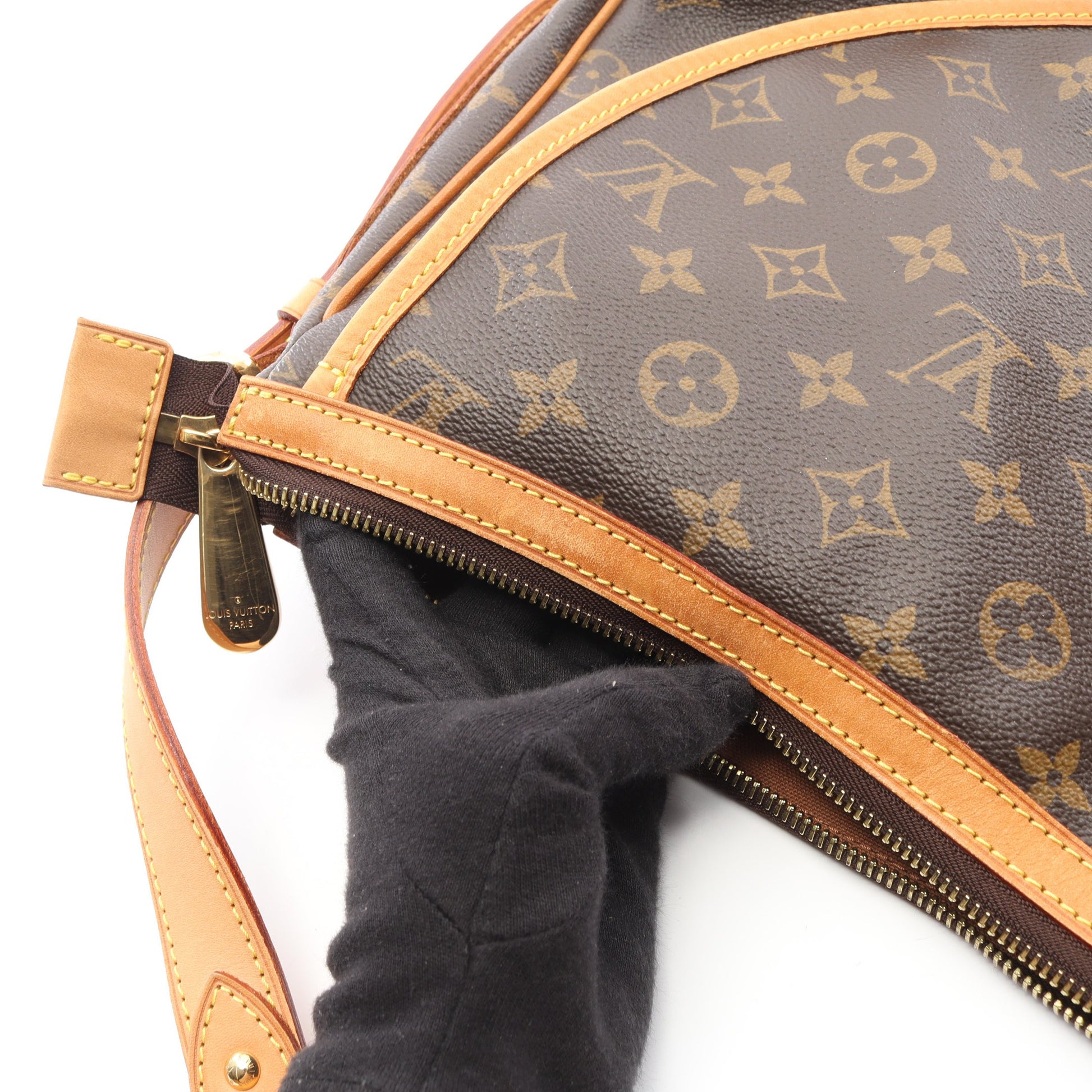 トゥラムGM モノグラム ショルダーバッグ PVC レザー ブラウン ルイヴィトン バッグ LOUIS VUITTON