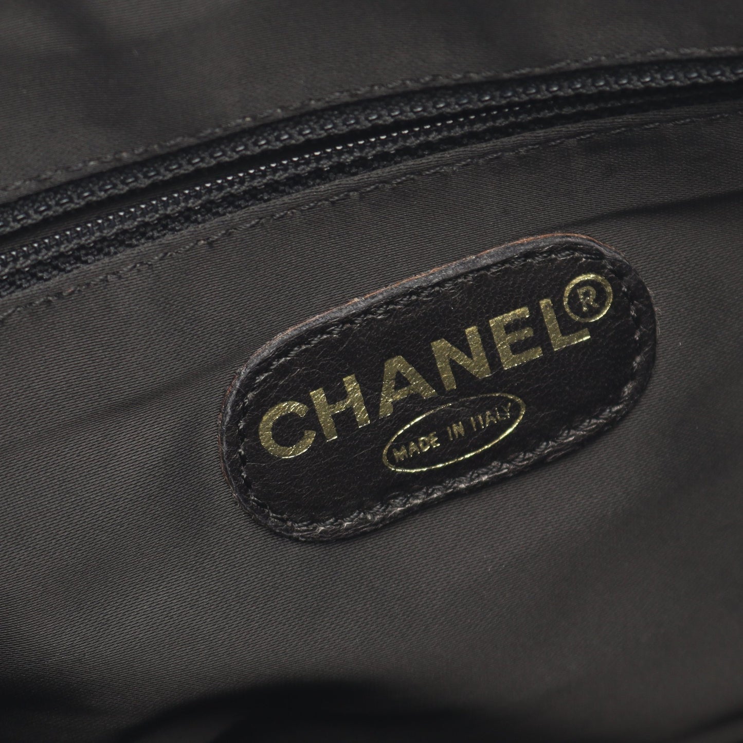チェーンハンドバッグ キャビアスキン ブラック ゴールド金具 シャネル バッグ CHANEL