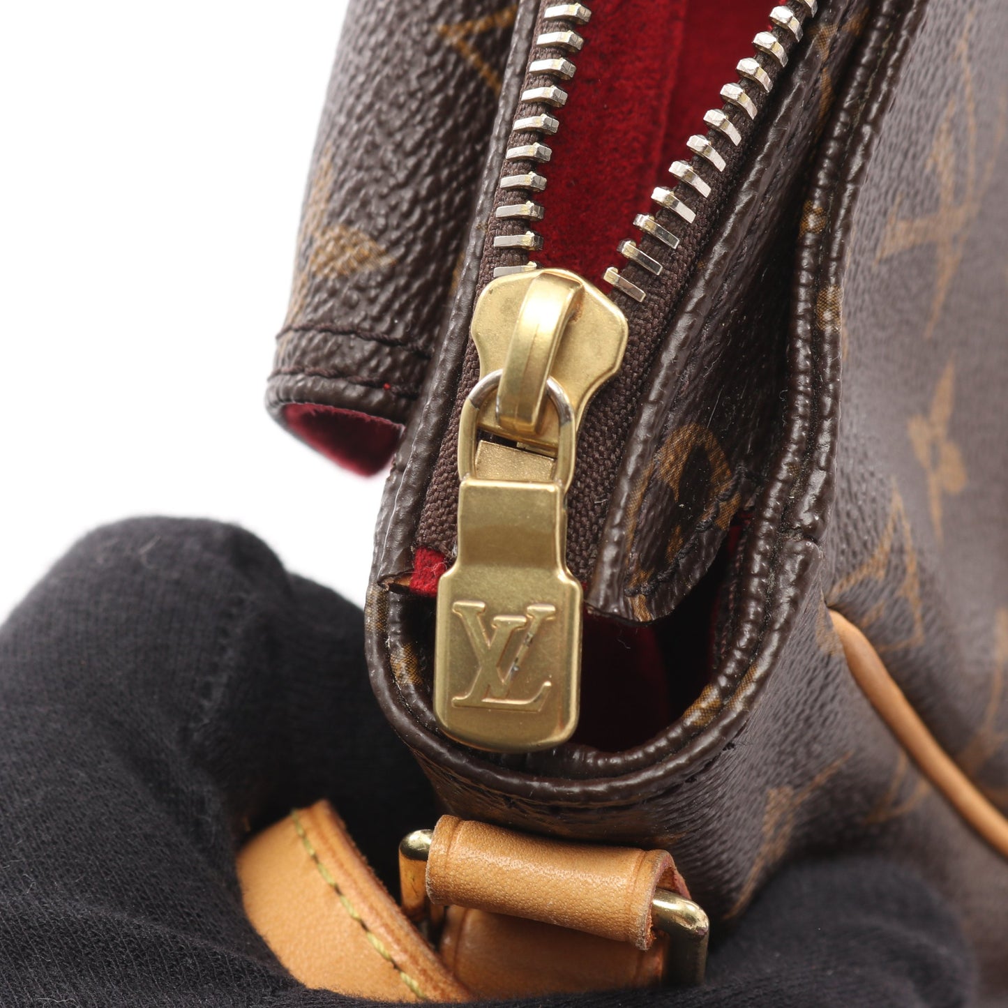 ヴィバシテPM モノグラム ショルダーバッグ PVC レザー ブラウン ルイヴィトン バッグ LOUIS VUITTON