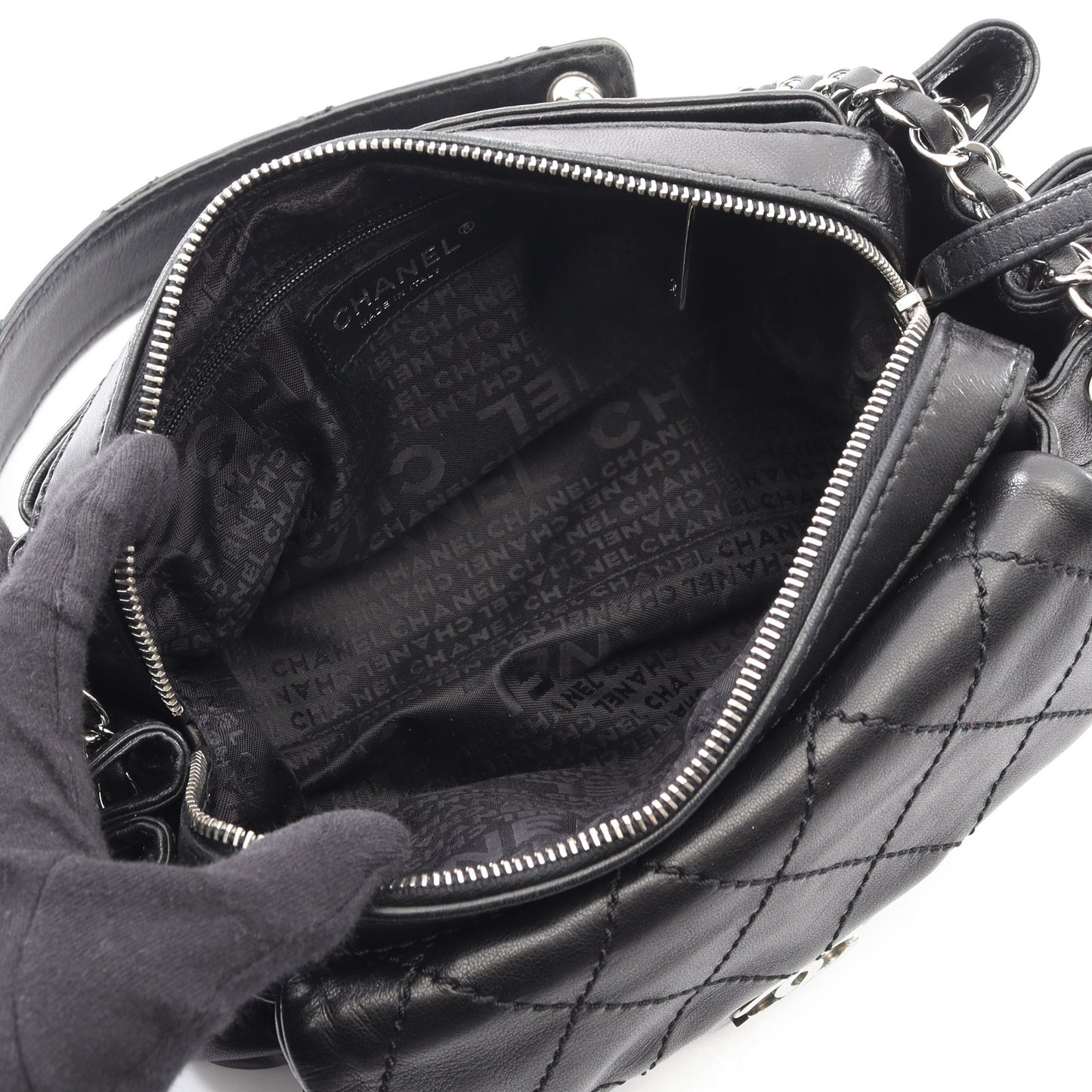 マトラッセ ワンショルダーバッグ ラムスキン ブラック シルバー金具 シャネル バッグ CHANEL