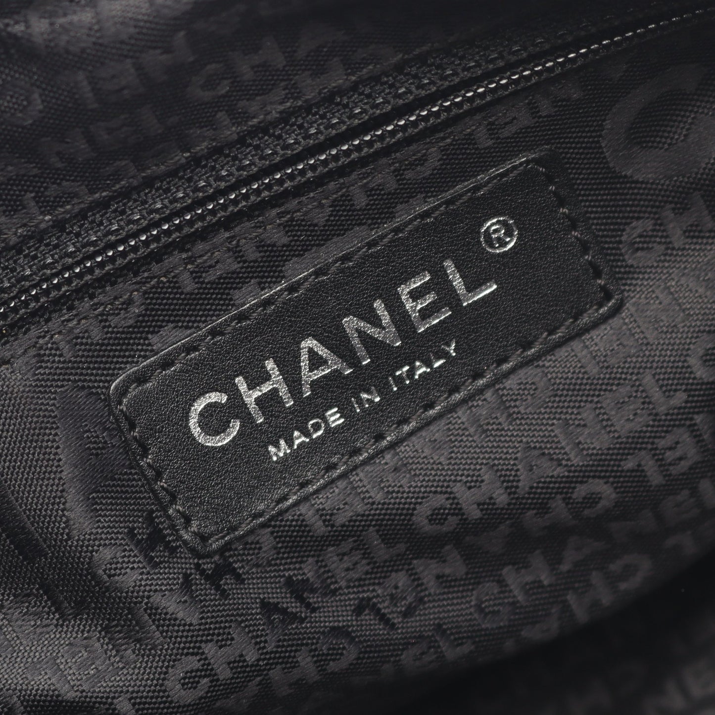 マトラッセ ワンショルダーバッグ ラムスキン ブラック シルバー金具 シャネル バッグ CHANEL