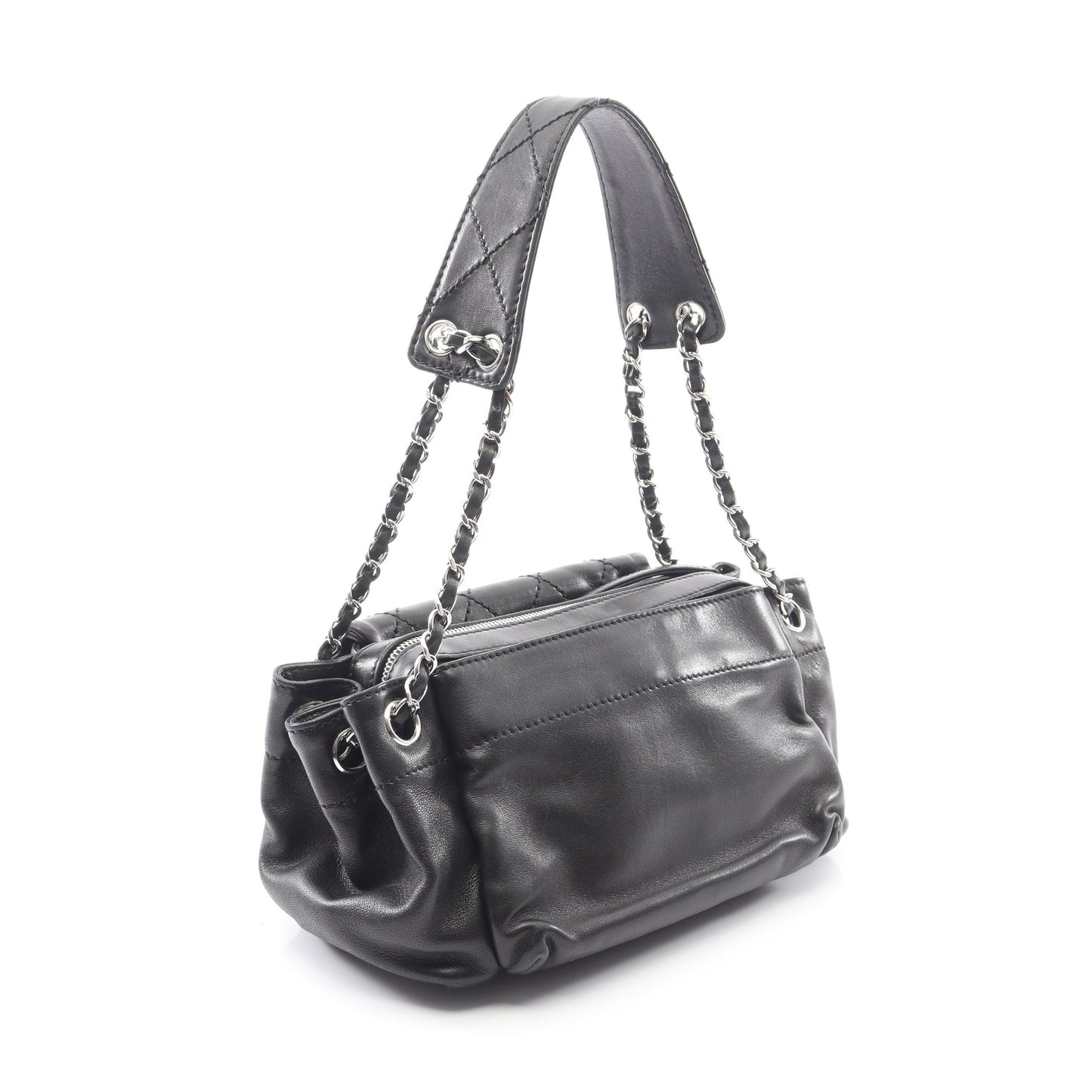 マトラッセ ワンショルダーバッグ ラムスキン ブラック シルバー金具 シャネル バッグ CHANEL