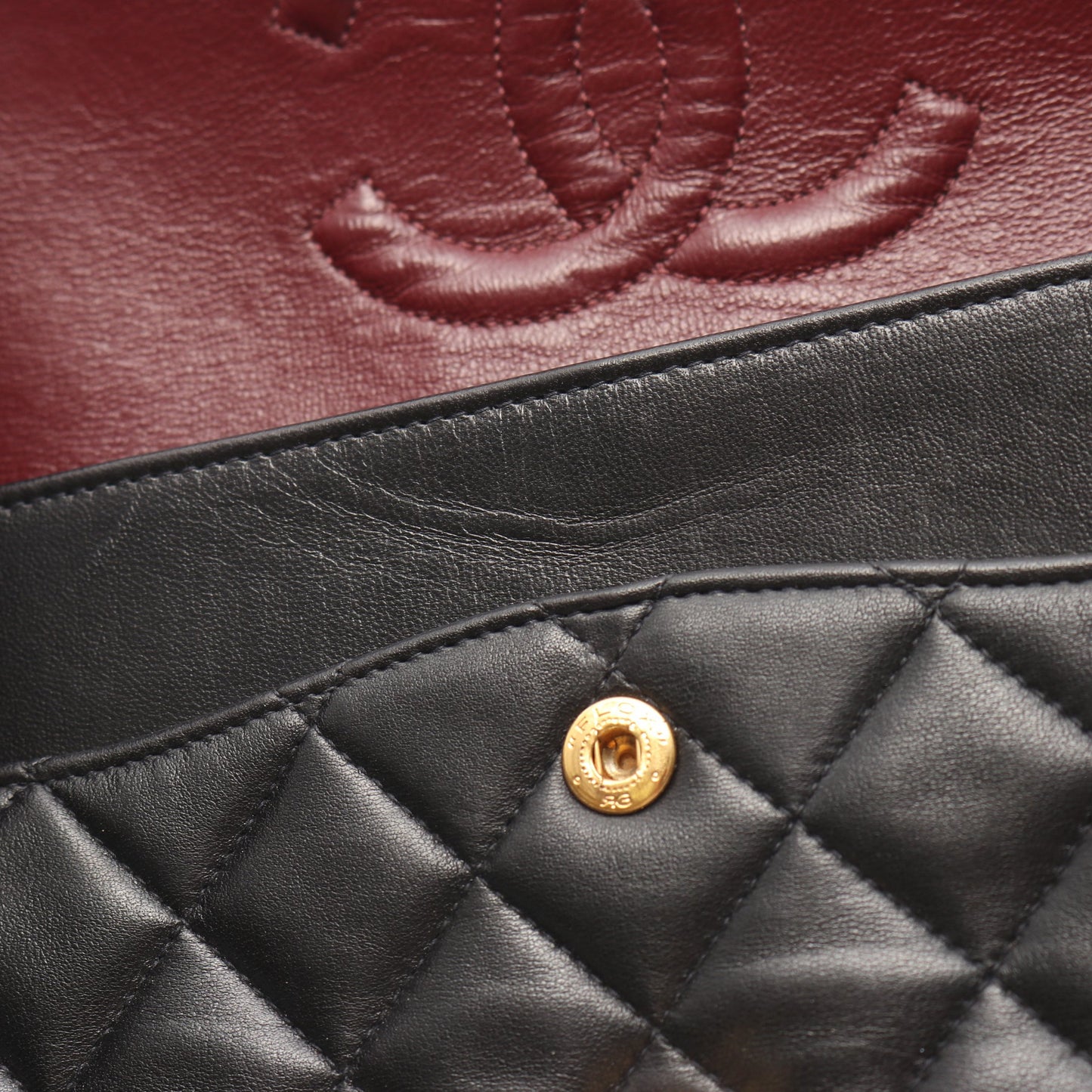 マトラッセ Wフラップ Wチェーンショルダーバッグ ラムスキン ブラック ゴールド金具 シャネル バッグ CHANEL