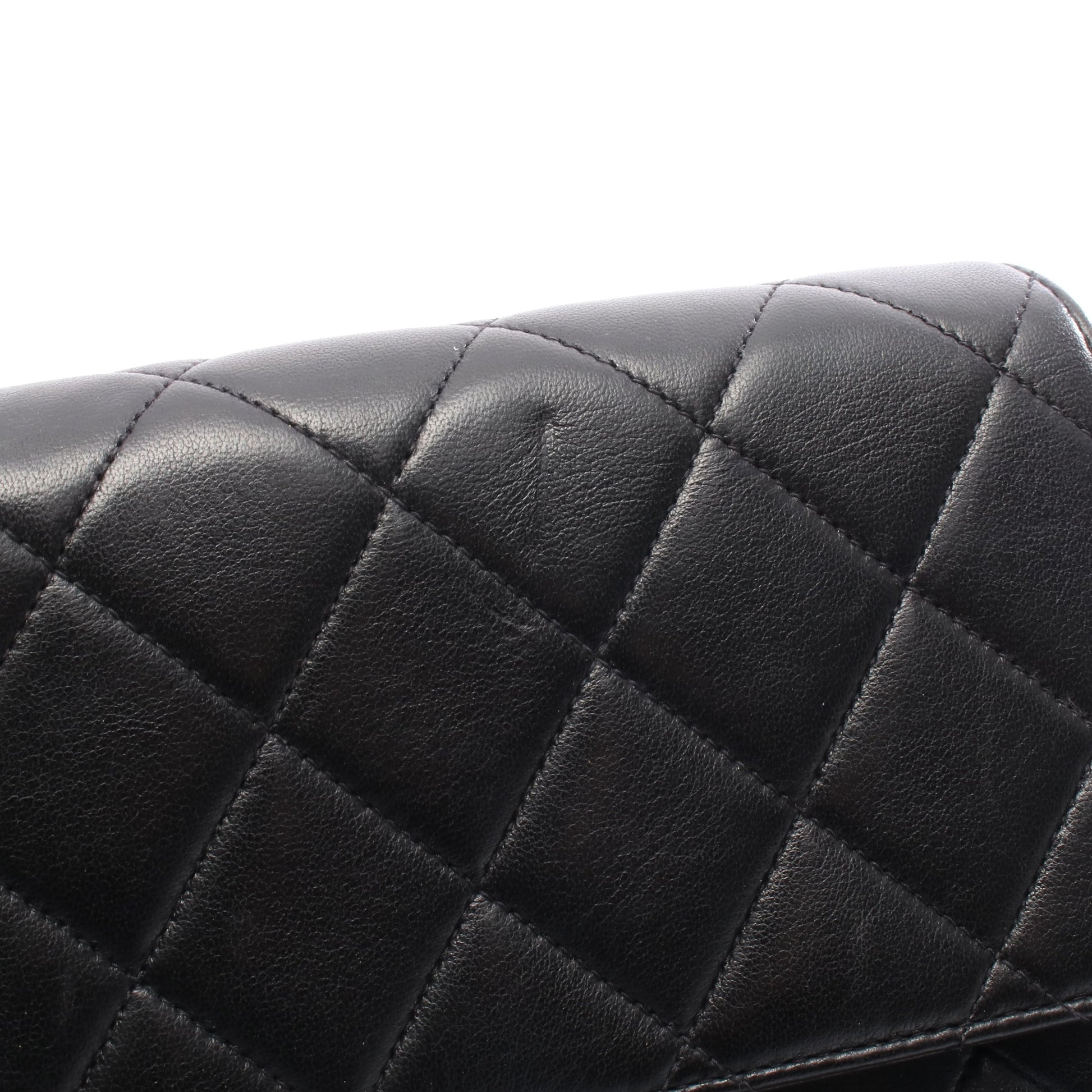 デカマトラッセ 30 シングルフラップ Wチェーンショルダーバッグ ラムスキン ブラック ゴールド金具 シャネル バッグ CHANEL
