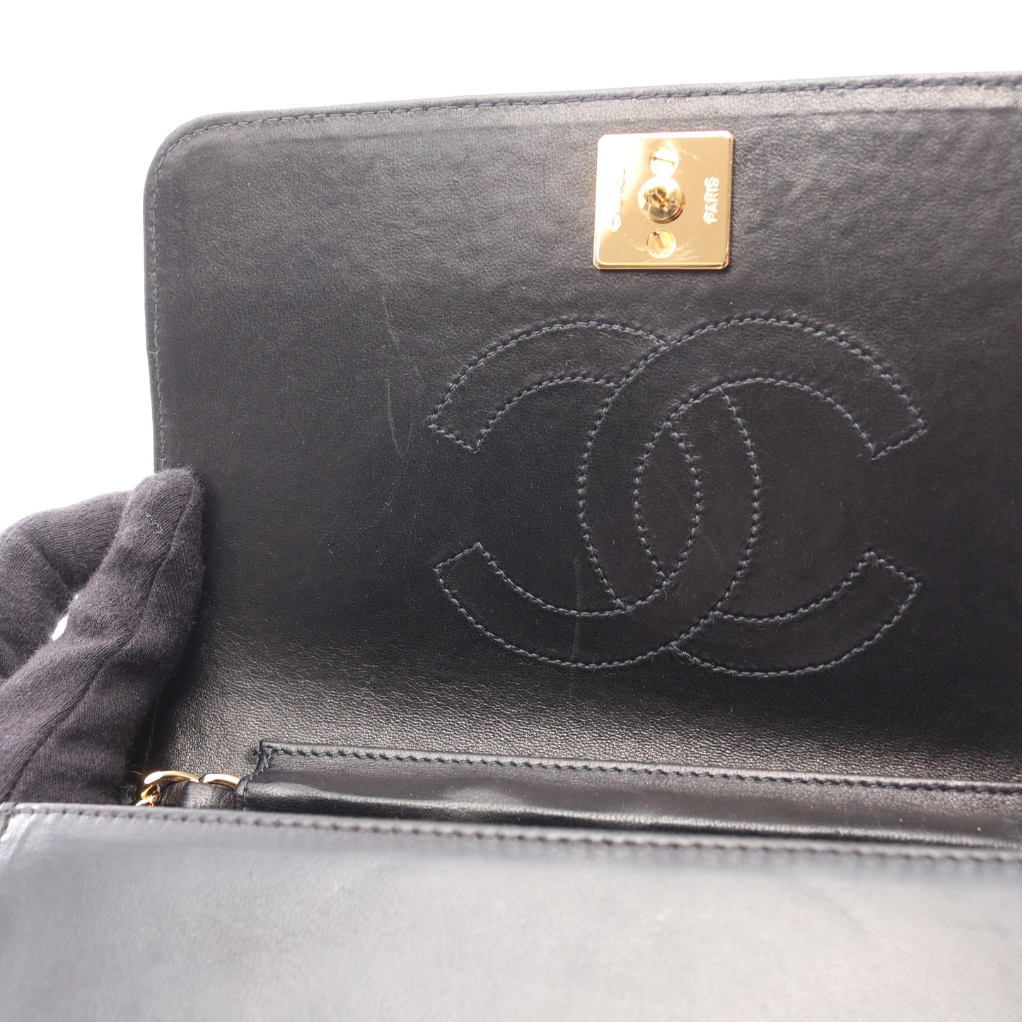 ミニマトラッセ フルフラップ チェーンショルダーバッグ ラムスキン ブラック ゴールド金具 シャネル バッグ CHANEL