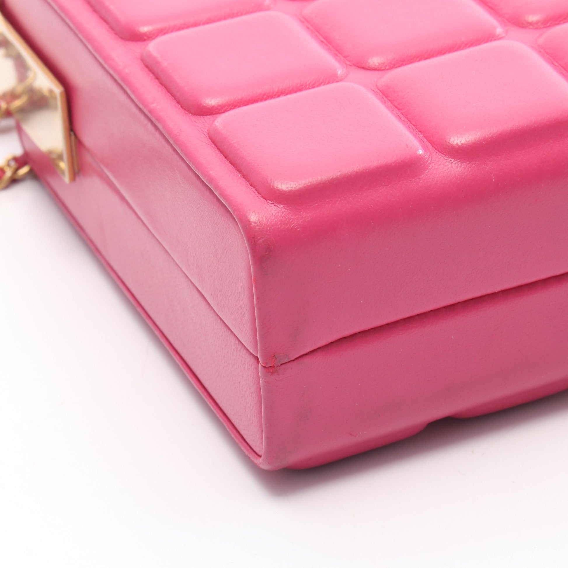 チョコバー チェーンショルダーバッグ ラムスキン ピンクパープル ゴールド金具 シャネル バッグ CHANEL