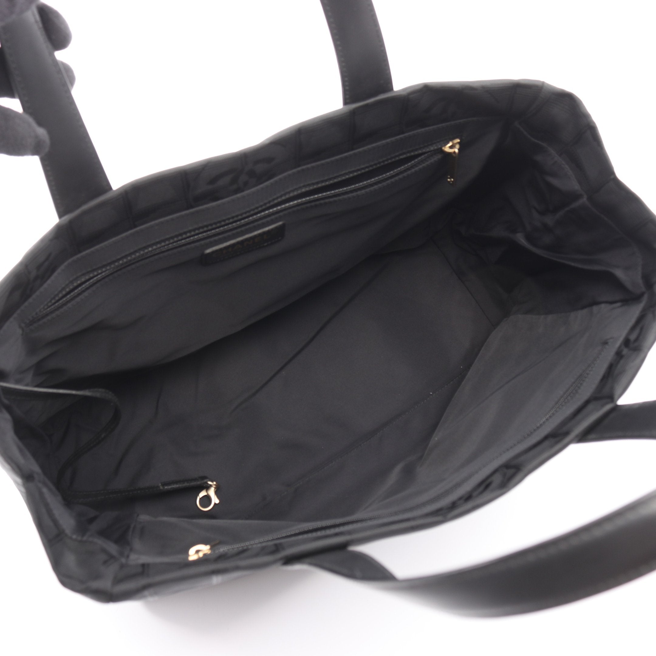 シャネル　ニュートラベルライン　ビジネスバッグ　キャンバス　トートバッグ　黒 シャネル ニュートラベルライン ビジネスバッグ キャンバス トート