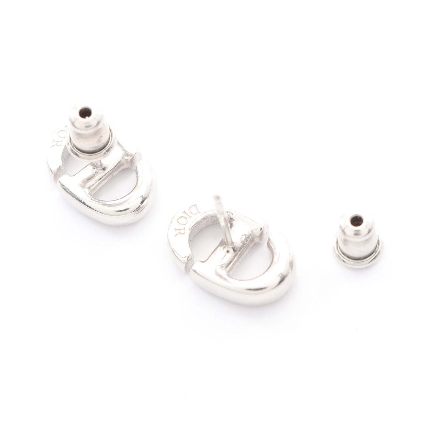 CDロゴ ピアス シルバー ディオール アクセサリー DIOR