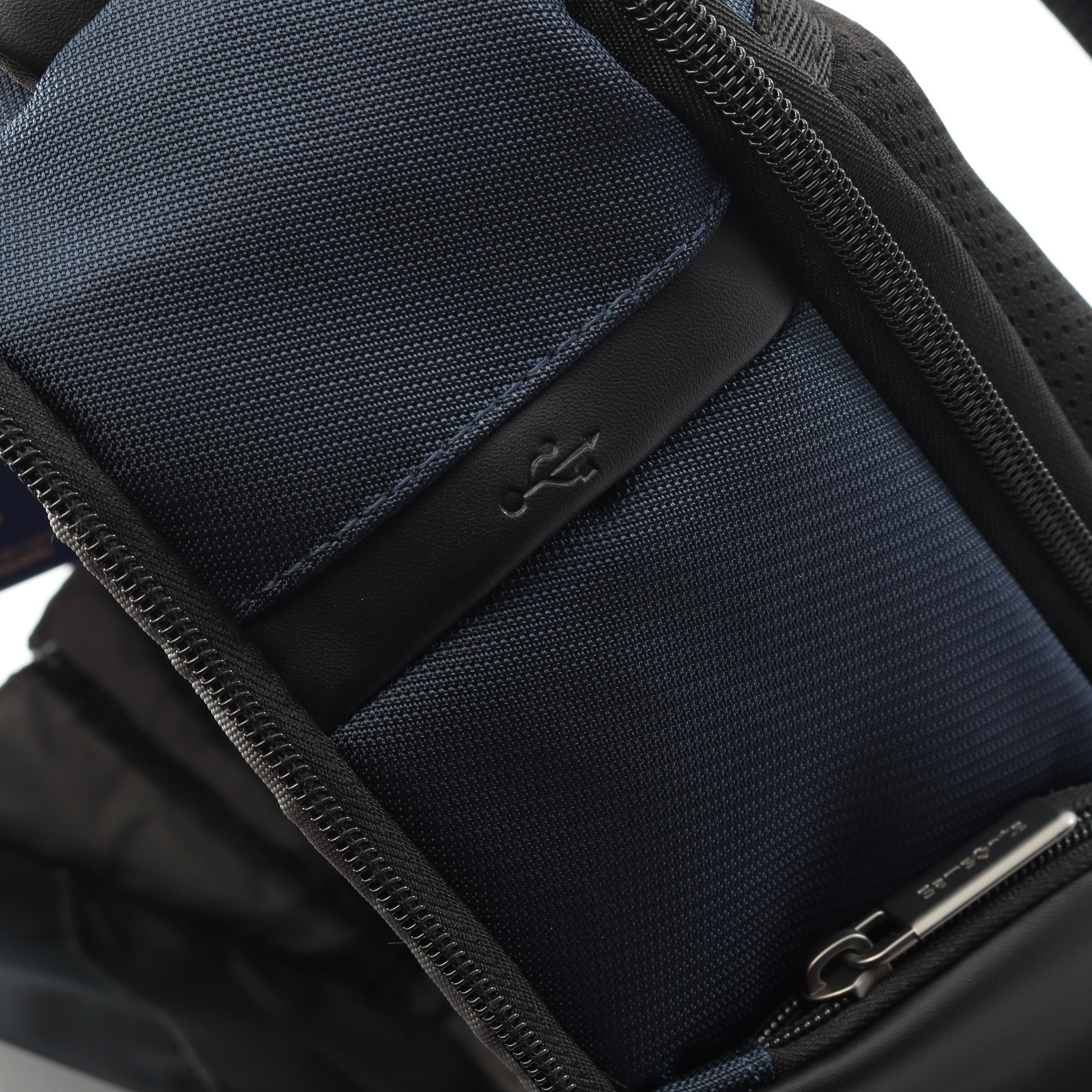 EVOSIGHT エヴォサイト バックパック リュックサック ブルー ブラック サムソナイト バッグ Samsonite