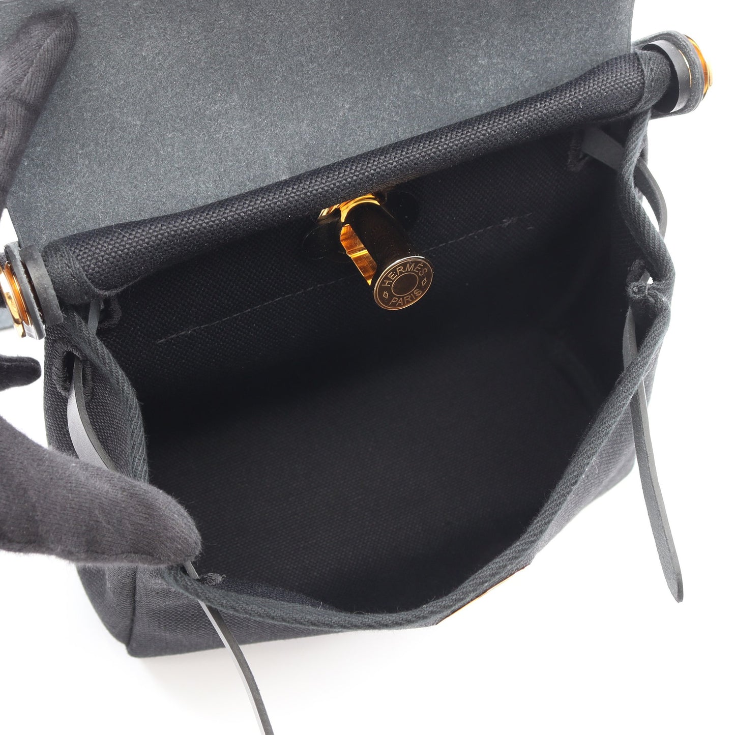 エールバッグジップ ミニ ショルダーバッグ トワルミリタリー ヴァッシュハンター ブラック ゴールド金具 K刻印 エルメス バッグ HERMES