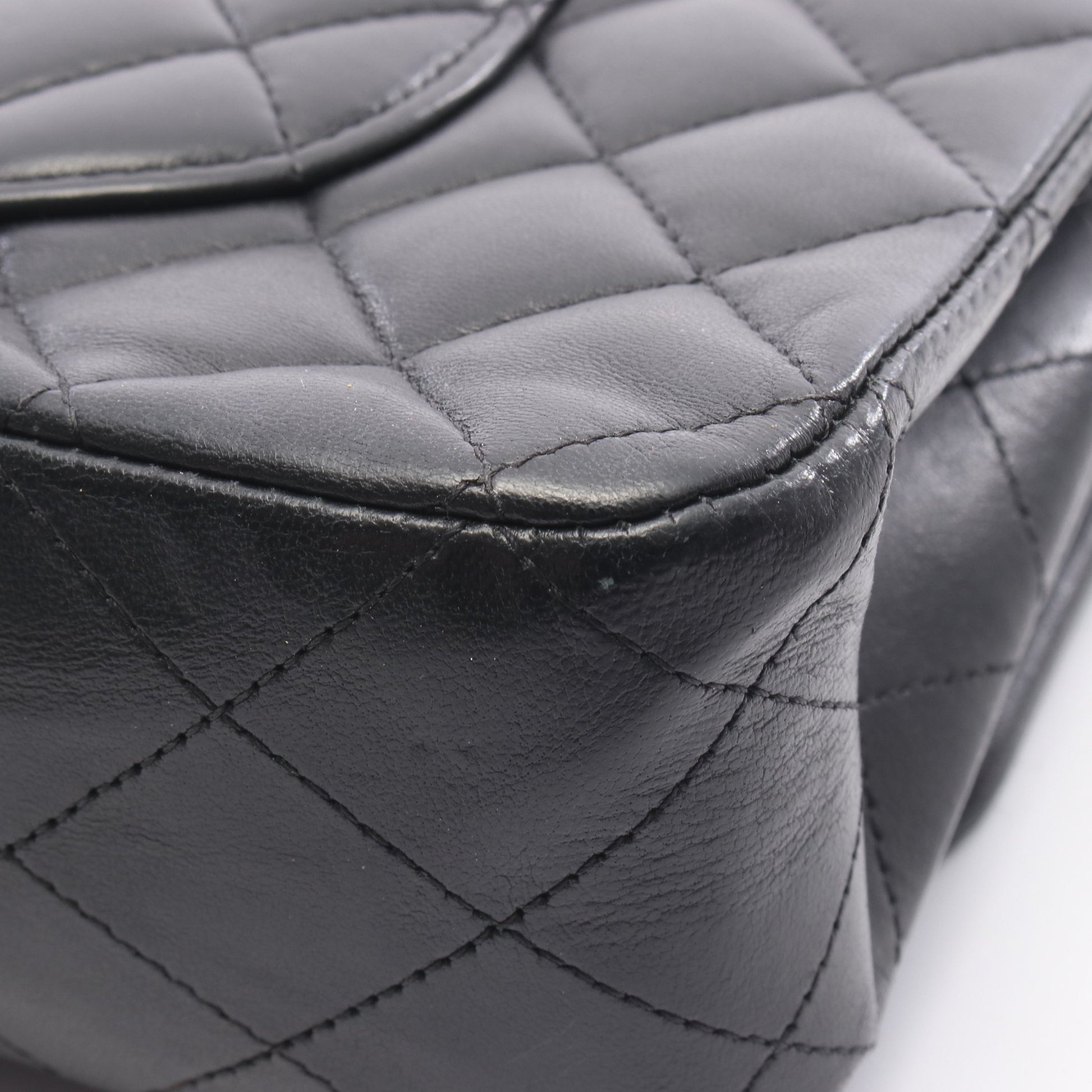 マトラッセ Wフラップ Wチェーンショルダーバッグ ラムスキン ブラック シルバー金具 シャネル バッグ CHANEL
