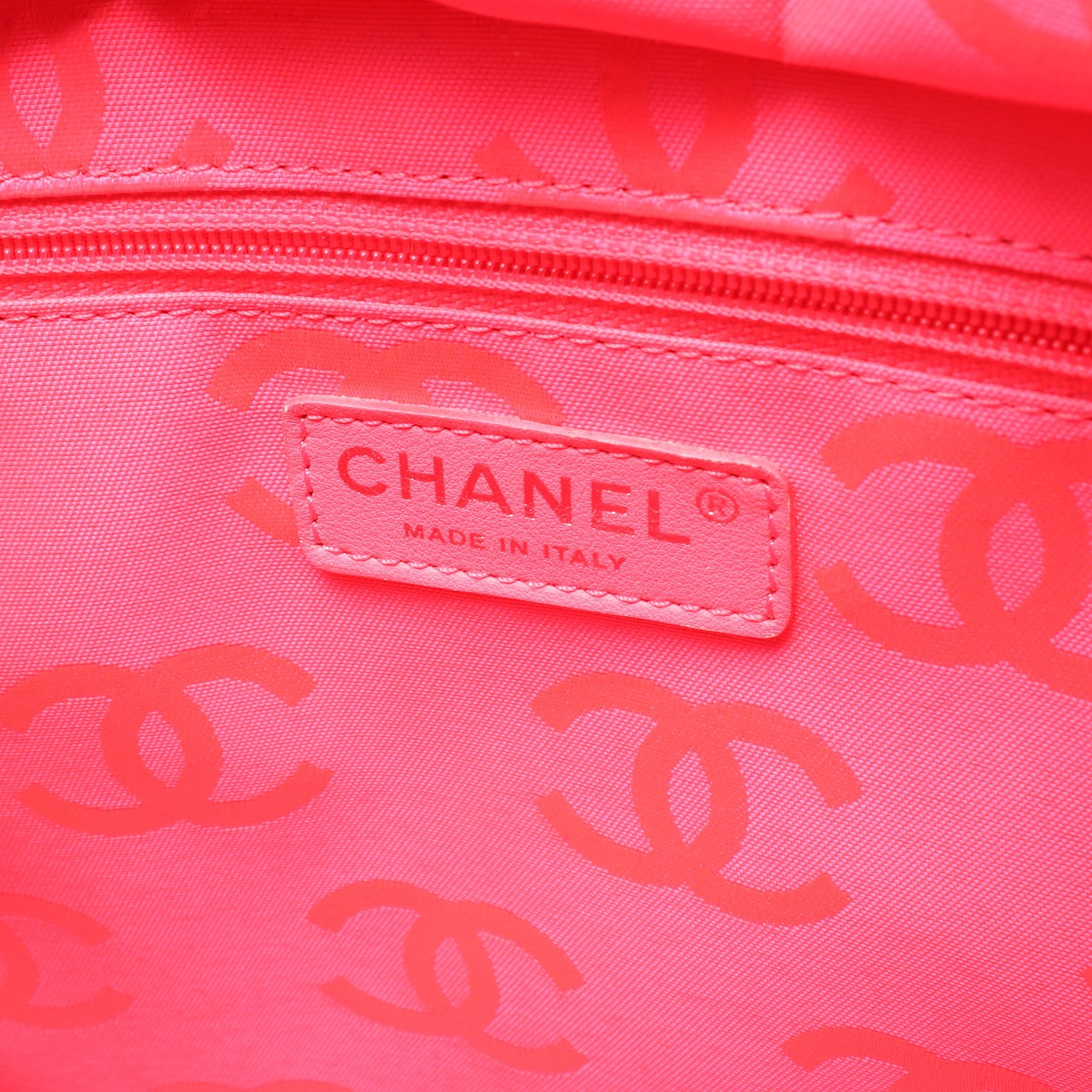 カンボンライン ラージ ショルダーバッグ トートバッグ レザー エナメルレザー ブラック シルバー金具 シャネル バッグ CHANEL