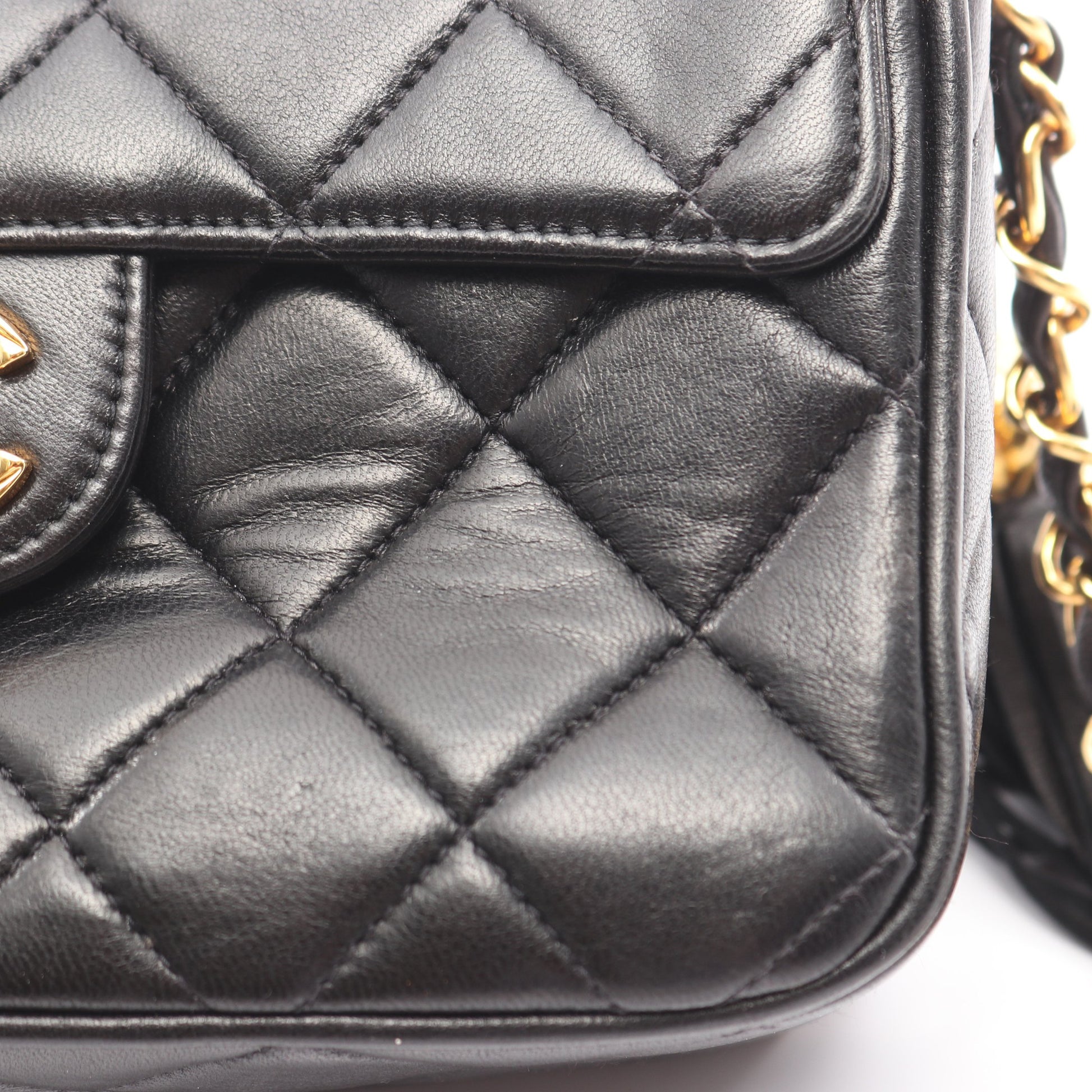 マトラッセ チェーンショルダーバッグ タッセル ラムスキン ブラック ゴールド金具 シャネル バッグ CHANEL
