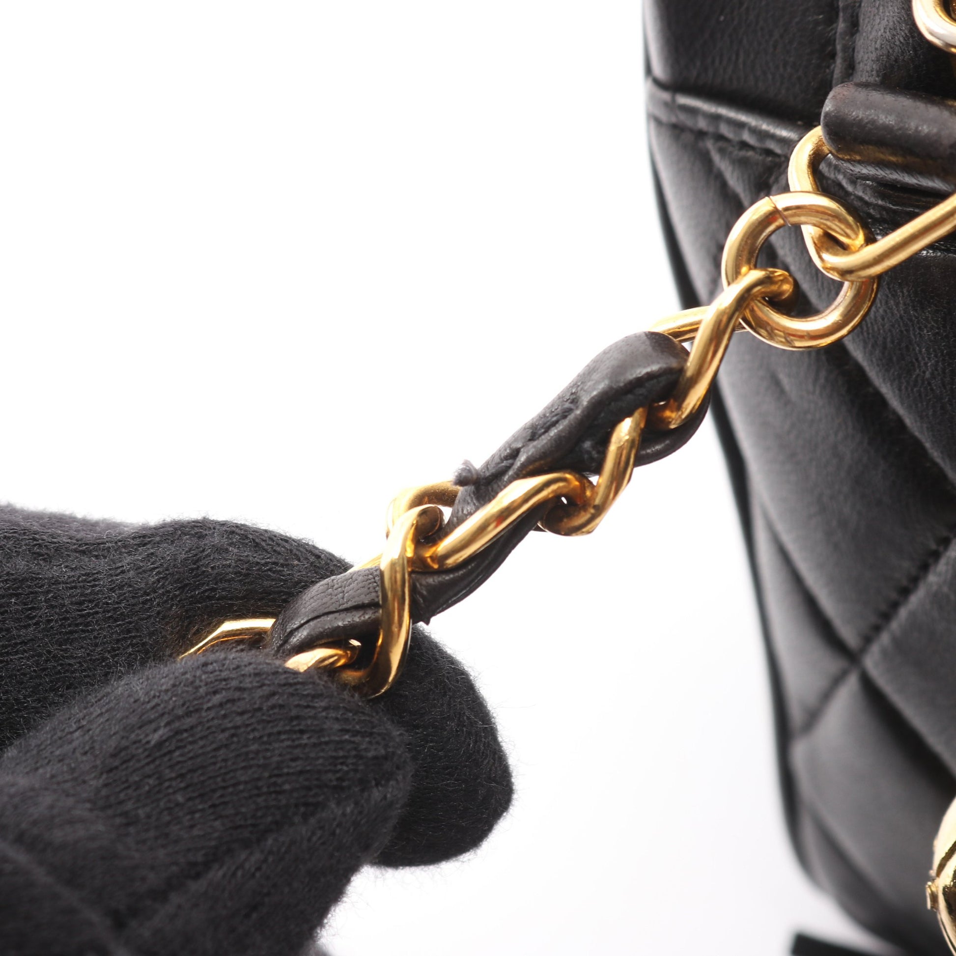 マトラッセ チェーンショルダーバッグ タッセル ラムスキン ブラック ゴールド金具 シャネル バッグ CHANEL