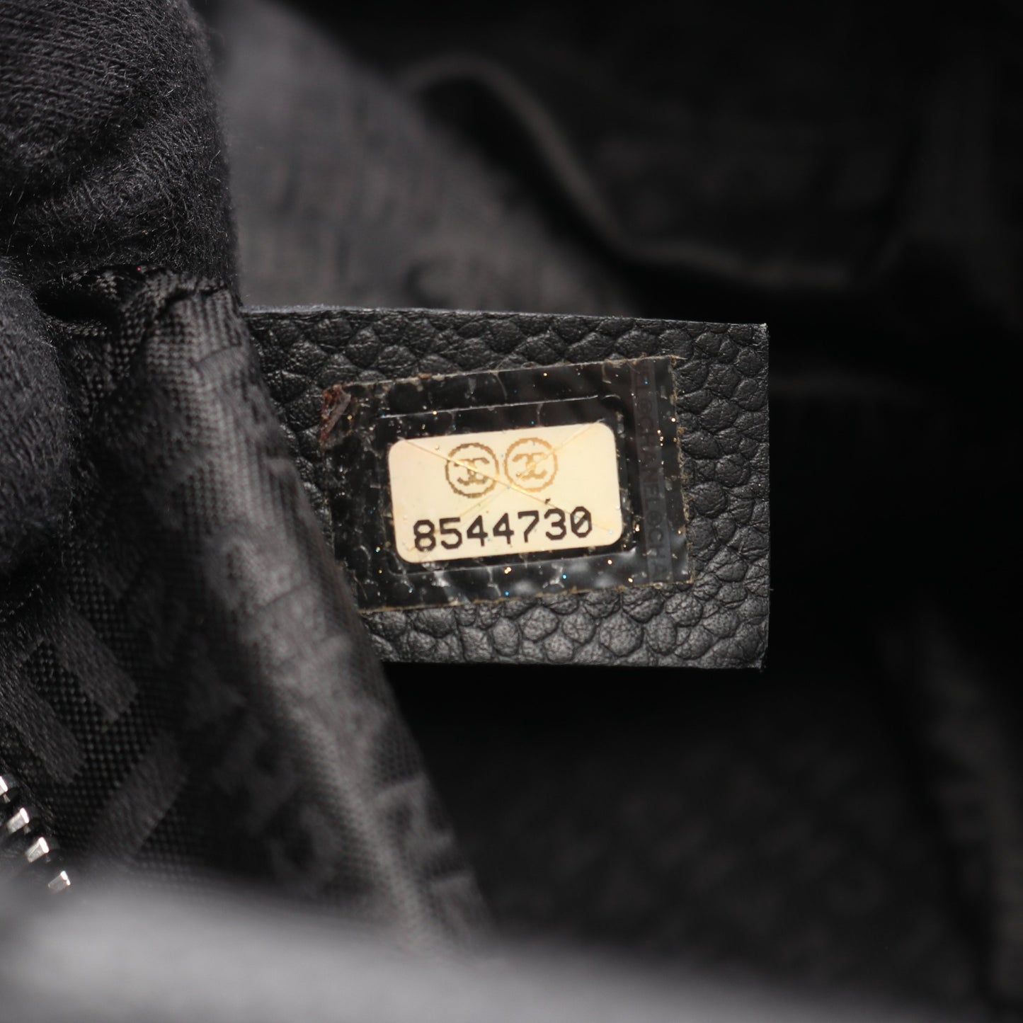 チョコバー ハンドバッグ ミニボストンバッグ キャビアスキン ブラック シルバー金具 シャネル バッグ CHANEL