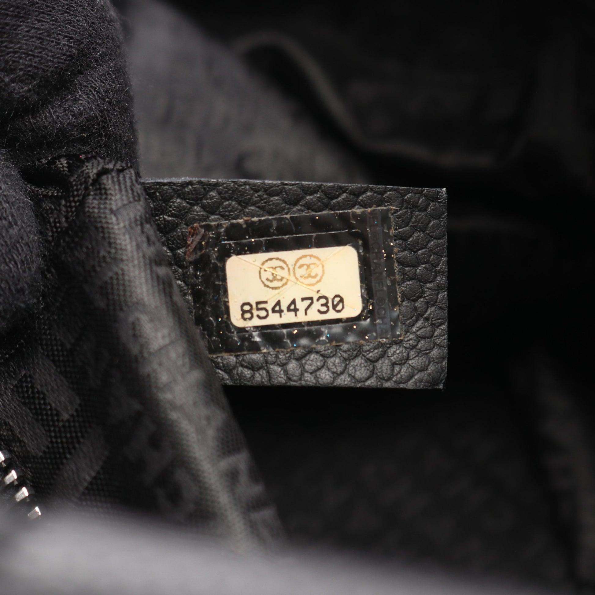 チョコバー ハンドバッグ ミニボストンバッグ キャビアスキン ブラック シルバー金具 シャネル バッグ CHANEL