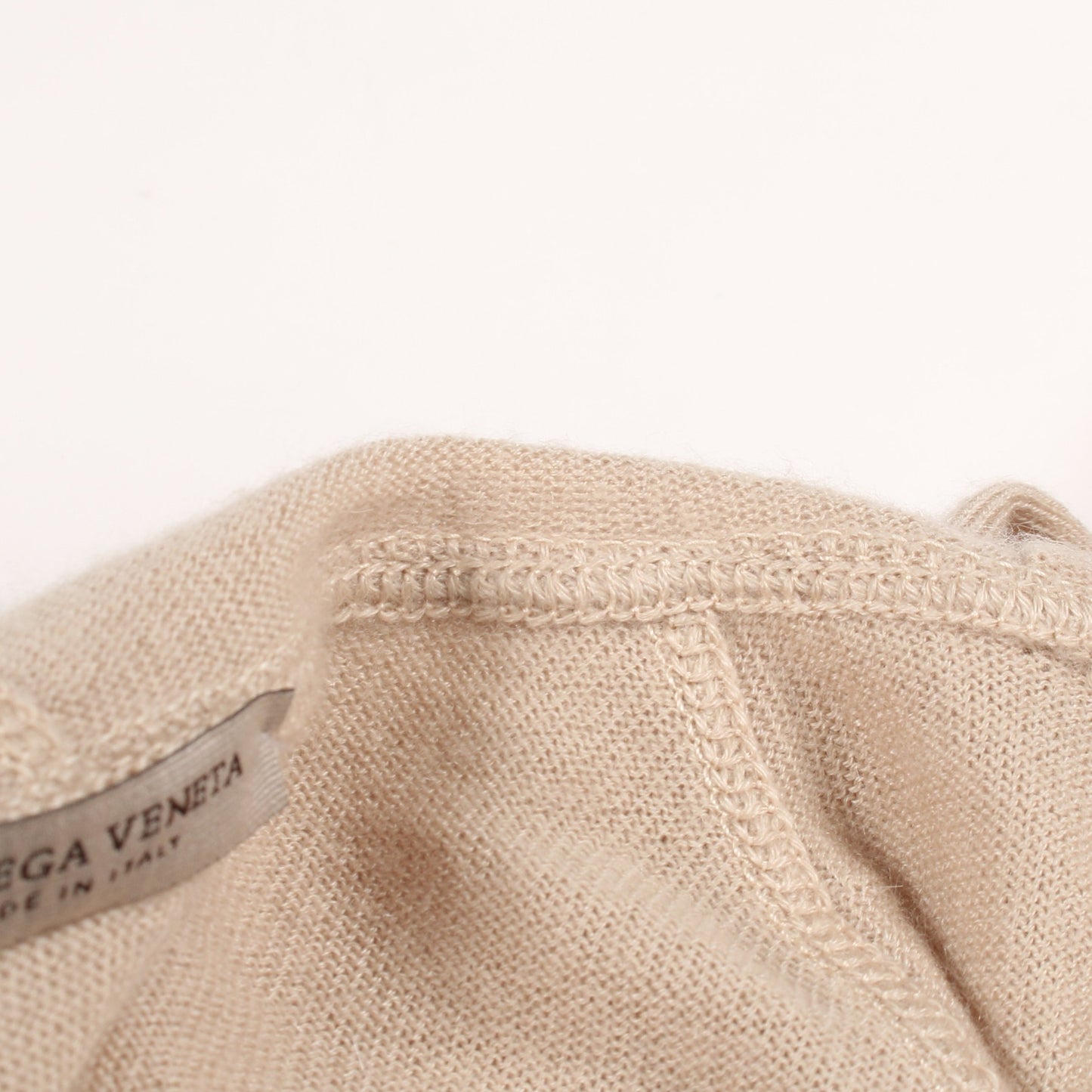 ニット ジップアップパーカー カシミヤ ベージュ ボッテガヴェネタ トップス BOTTEGA VENETA