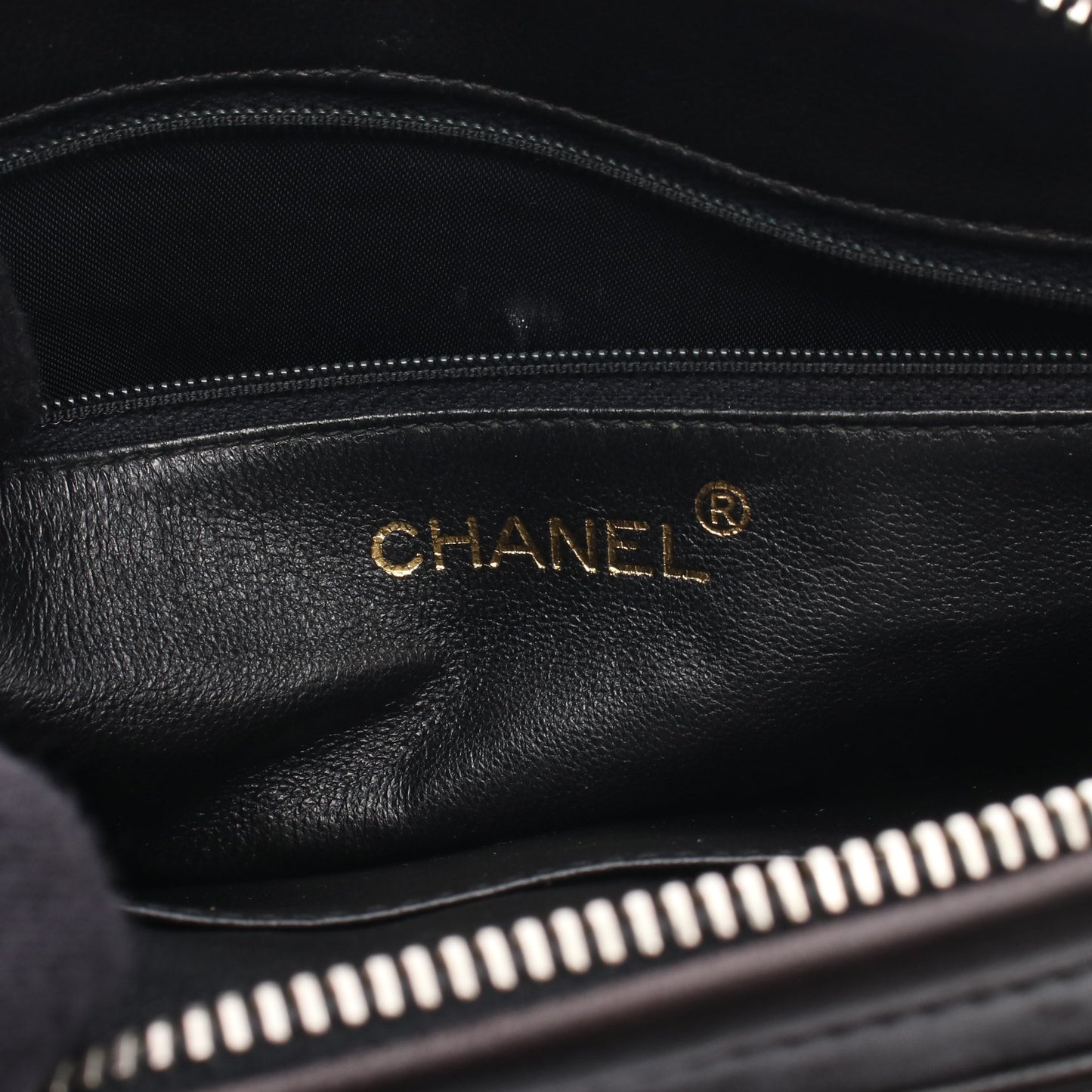 マトラッセ チェーンショルダーバッグ ラムスキン ブラック ゴールド金具 タッセル シャネル バッグ CHANEL
