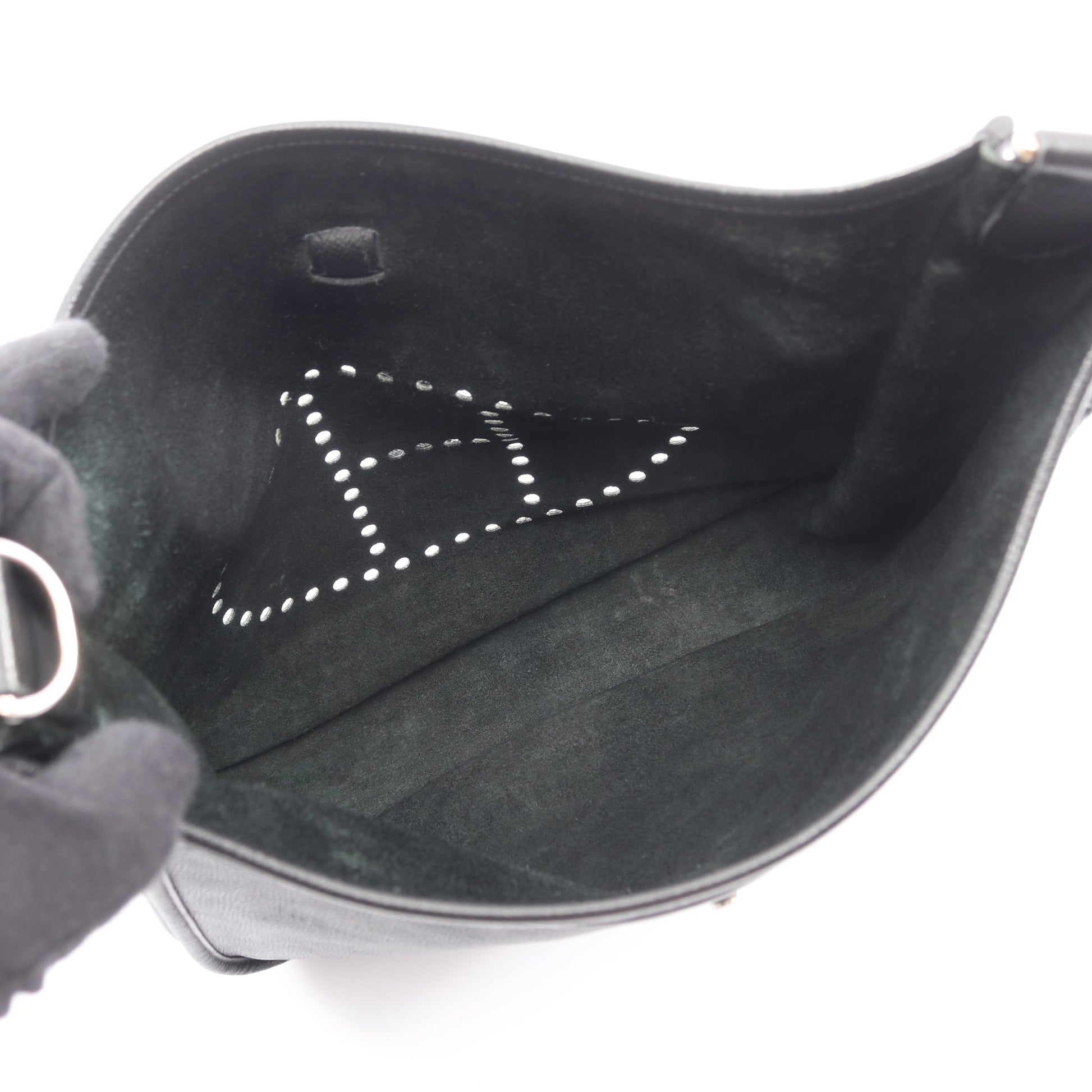 エヴリン 3 トロワ GM ショルダーバッグ ヴォーエプソン ブラック シルバー金具 T刻印 エルメス バッグ HERMES