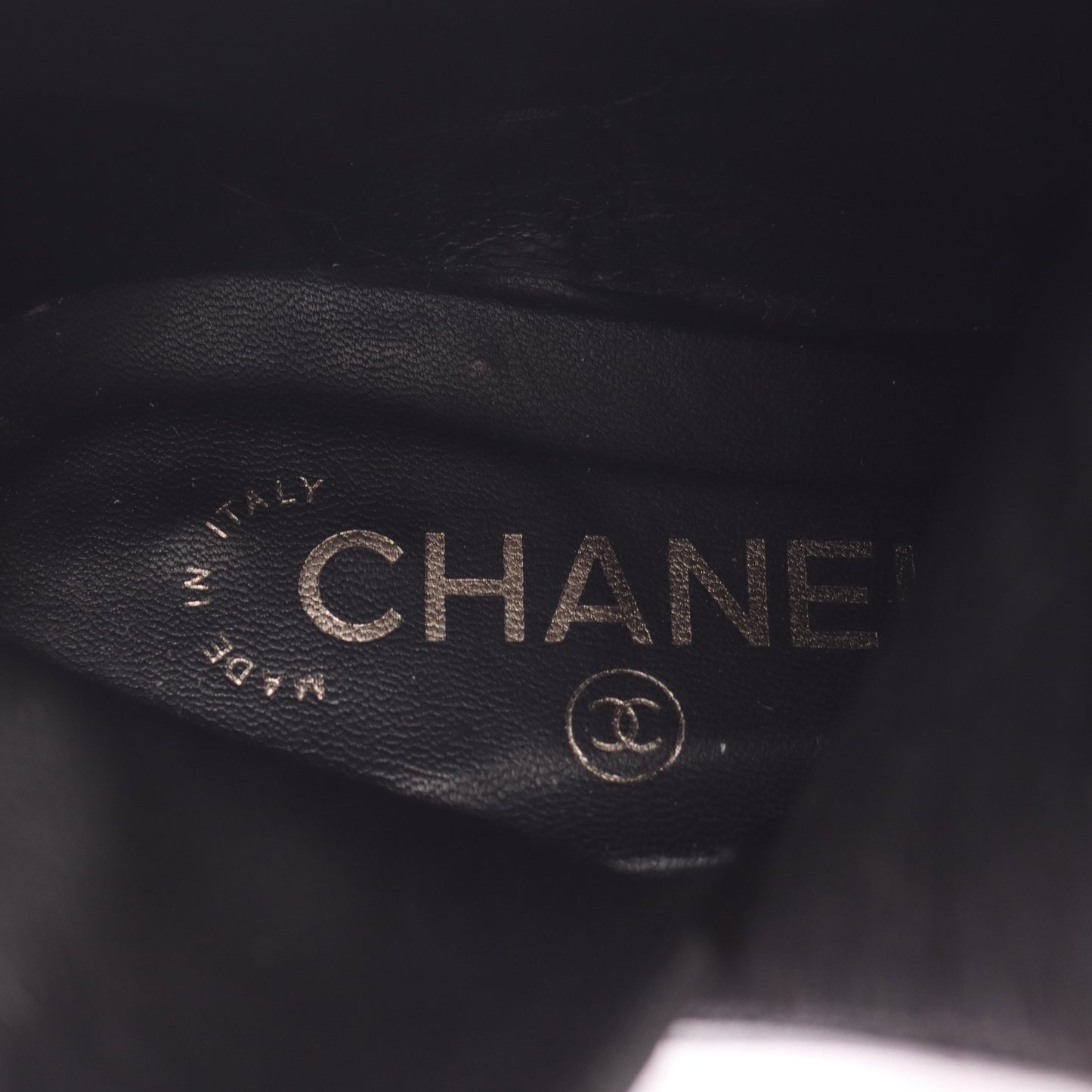 ショート ブーツ レザー ブラック シルバー シャネル シューズ CHANEL