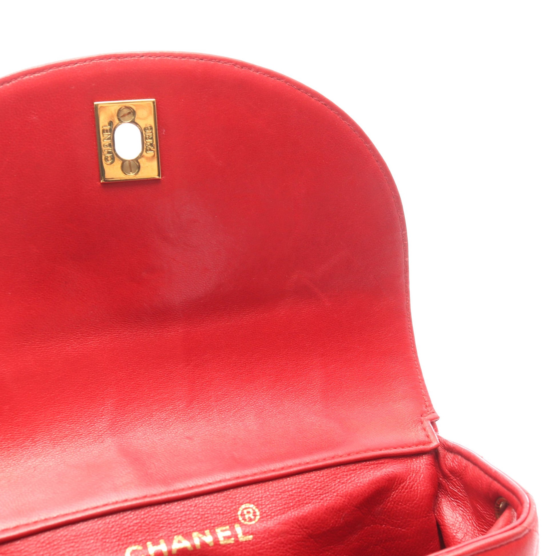 マトラッセ バックパック リュックサック ラムスキン レッド ゴールド金具 シャネル バッグ CHANEL