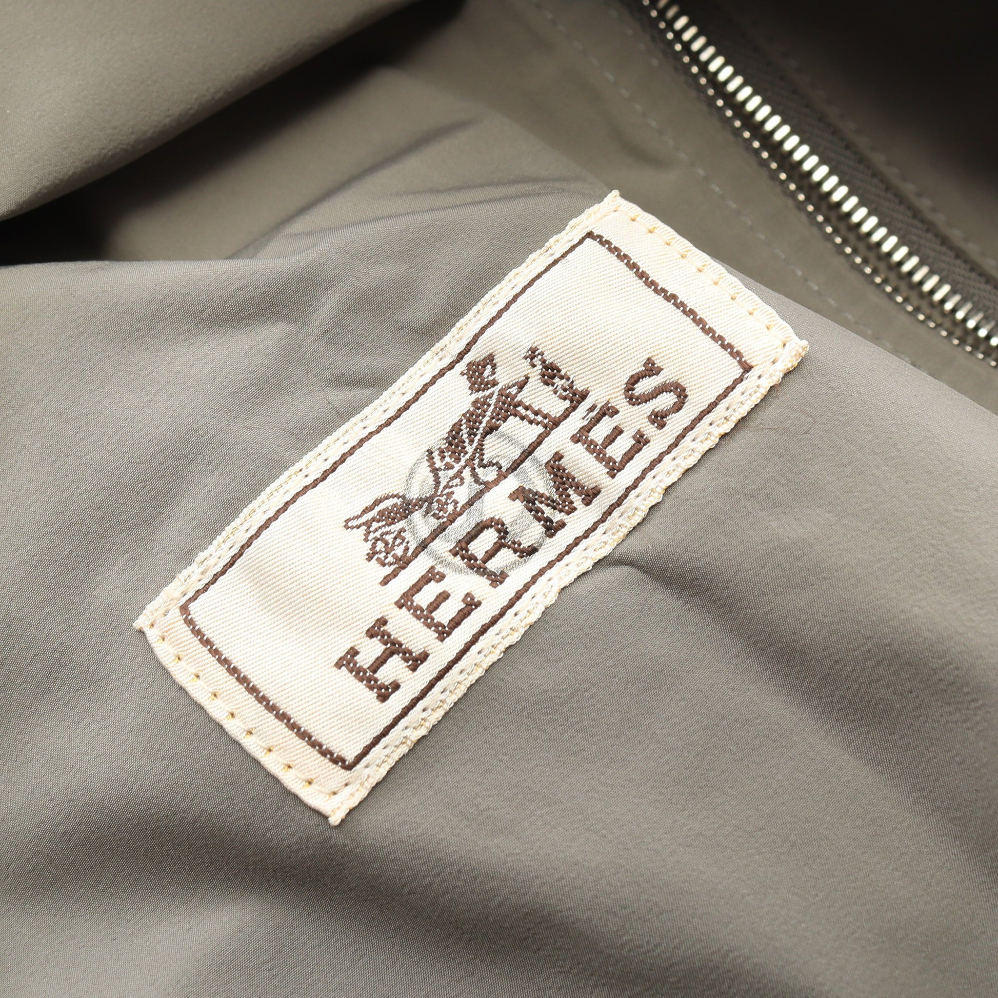 セリエボタンブルゾン ジャケット ナイロン レザー グレー エルメス アウター HERMES