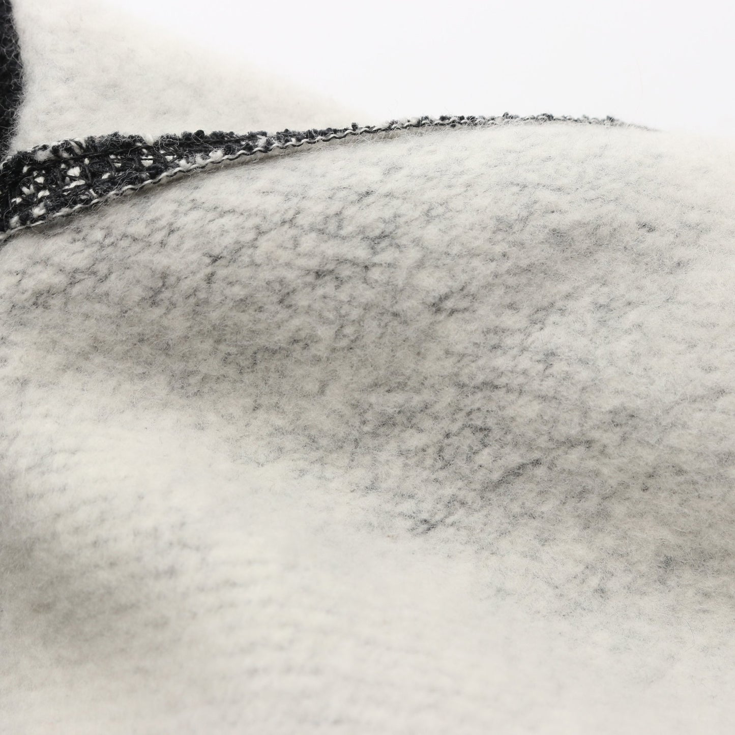 ココマーク スウェットシャツ 総柄 コットン ブラック オフホワイト 裏起毛 シャネル トップス CHANEL