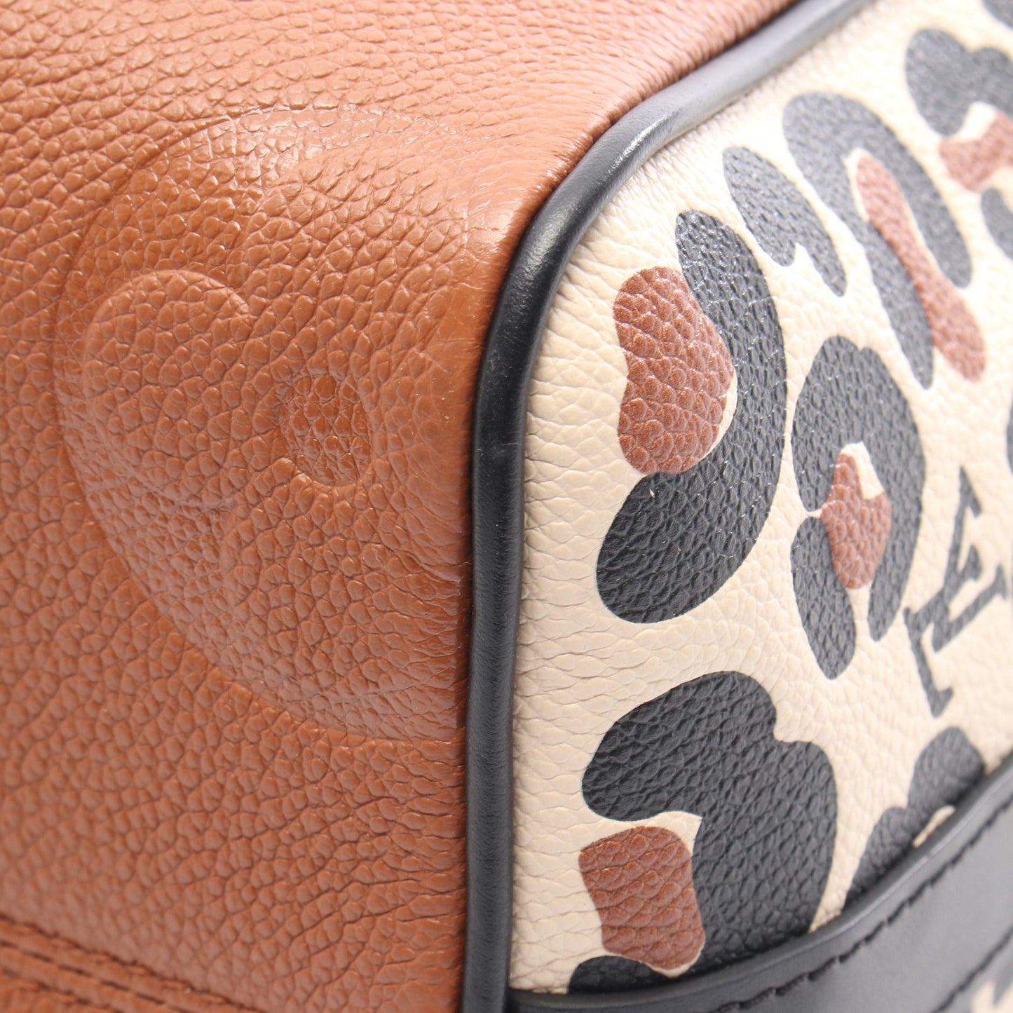 スピーディ バンドリエール25 ワイルド アット ハート モノグラムアンプラント キャラメル ハンドバッグ レザー ライトブラウン マルチカラー 2WAY ルイヴィトン バッグ LOUIS VUITTON