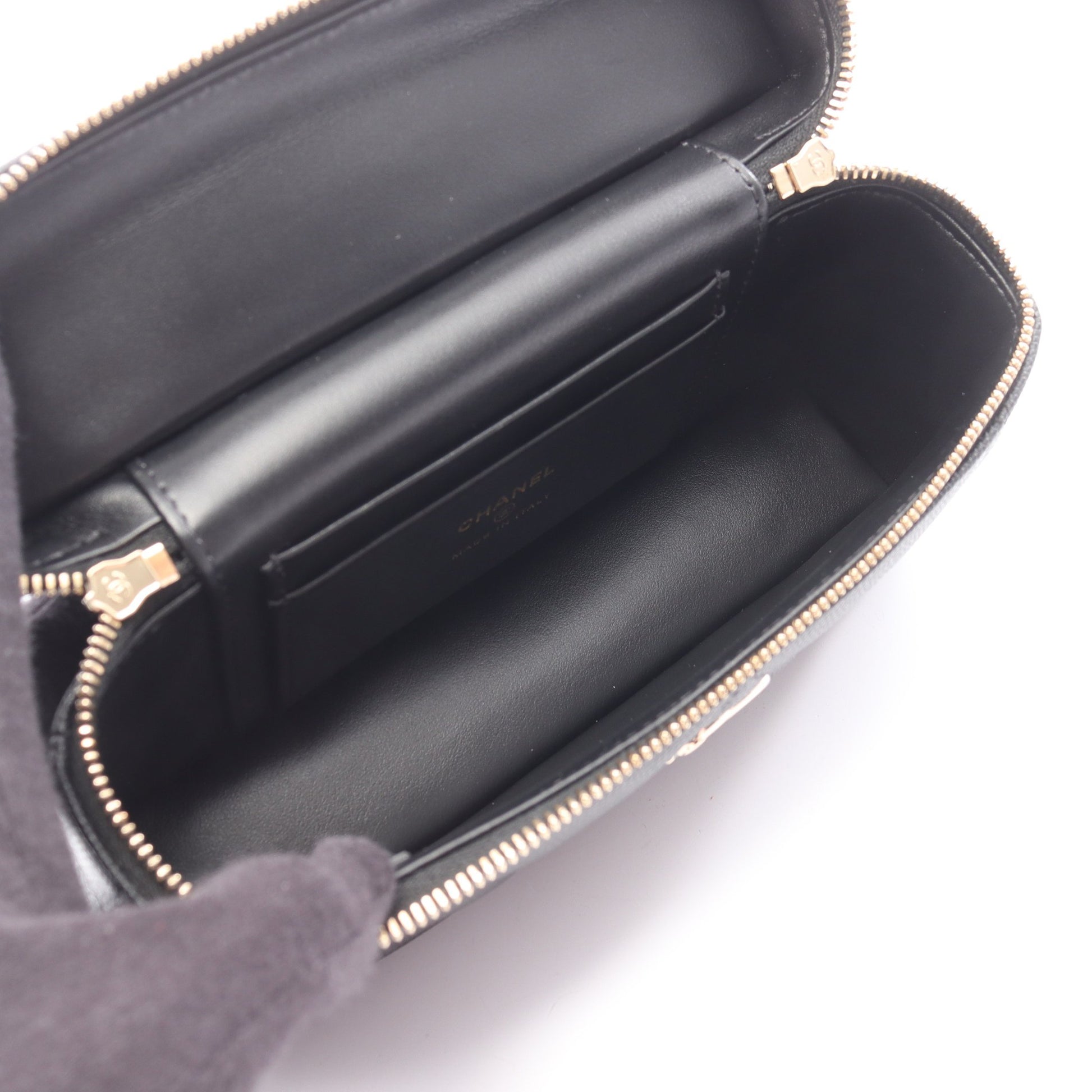 マトラッセ スモールバニティバッグ ハンドバッグ キャビアスキン ブラック ゴールド金具 2WAY シャネル バッグ CHANEL