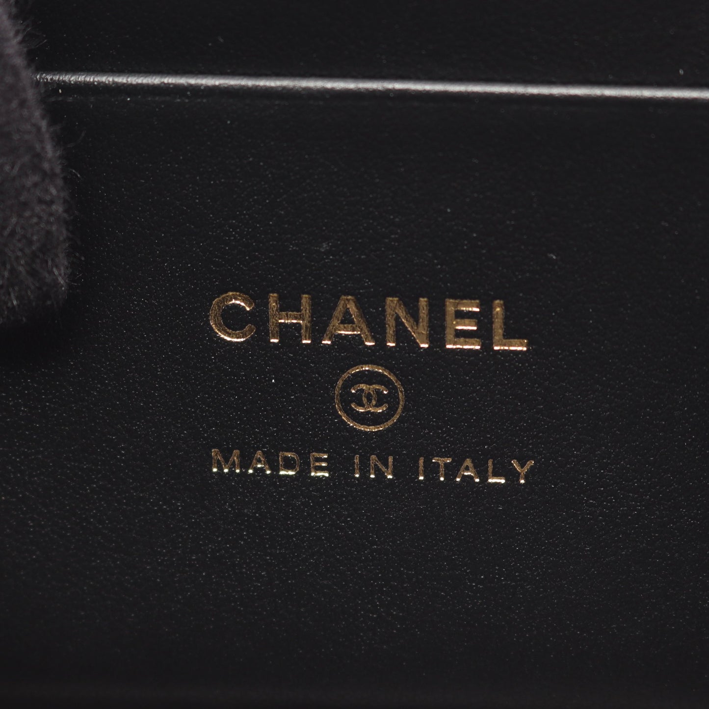 マトラッセ スモールバニティバッグ ハンドバッグ キャビアスキン ブラック ゴールド金具 2WAY シャネル バッグ CHANEL