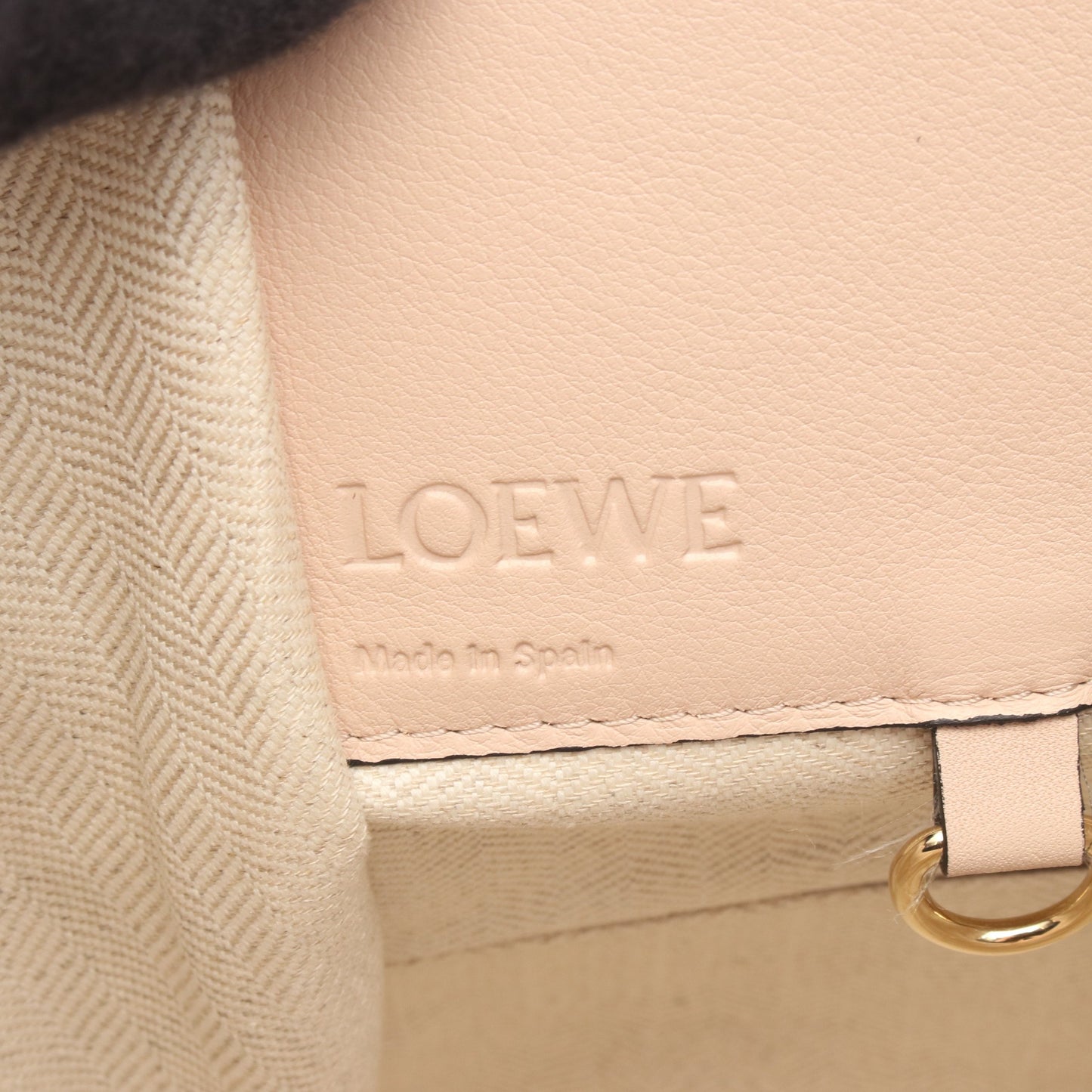 HAMMOCK SMALL ハンモック スモール ハンドバッグ レザー ピンクベージュ ライトピンク 2WAY ロエベ バッグ LOEWE