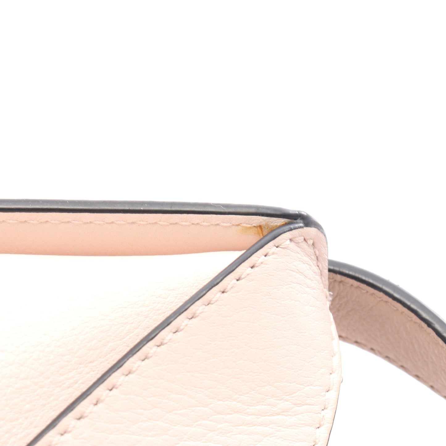 HAMMOCK SMALL ハンモック スモール ハンドバッグ レザー ピンクベージュ ライトピンク 2WAY ロエベ バッグ LOEWE