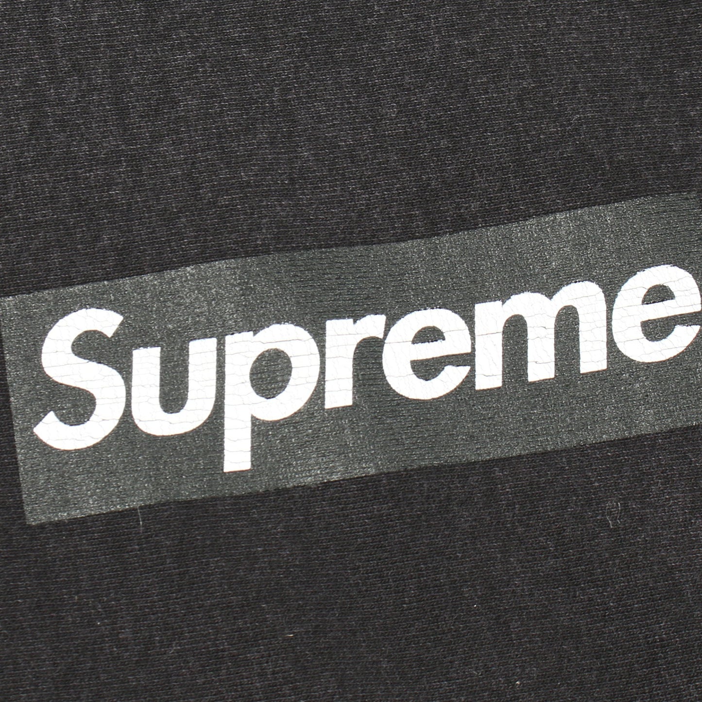 Washed Box Logo Crewneck スウェット ブラック 25SS スウェットシャツ クルーネック コットン ダークグレー ウォッシュ加工 裏起毛 25SS シュプリーム トップス Supreme