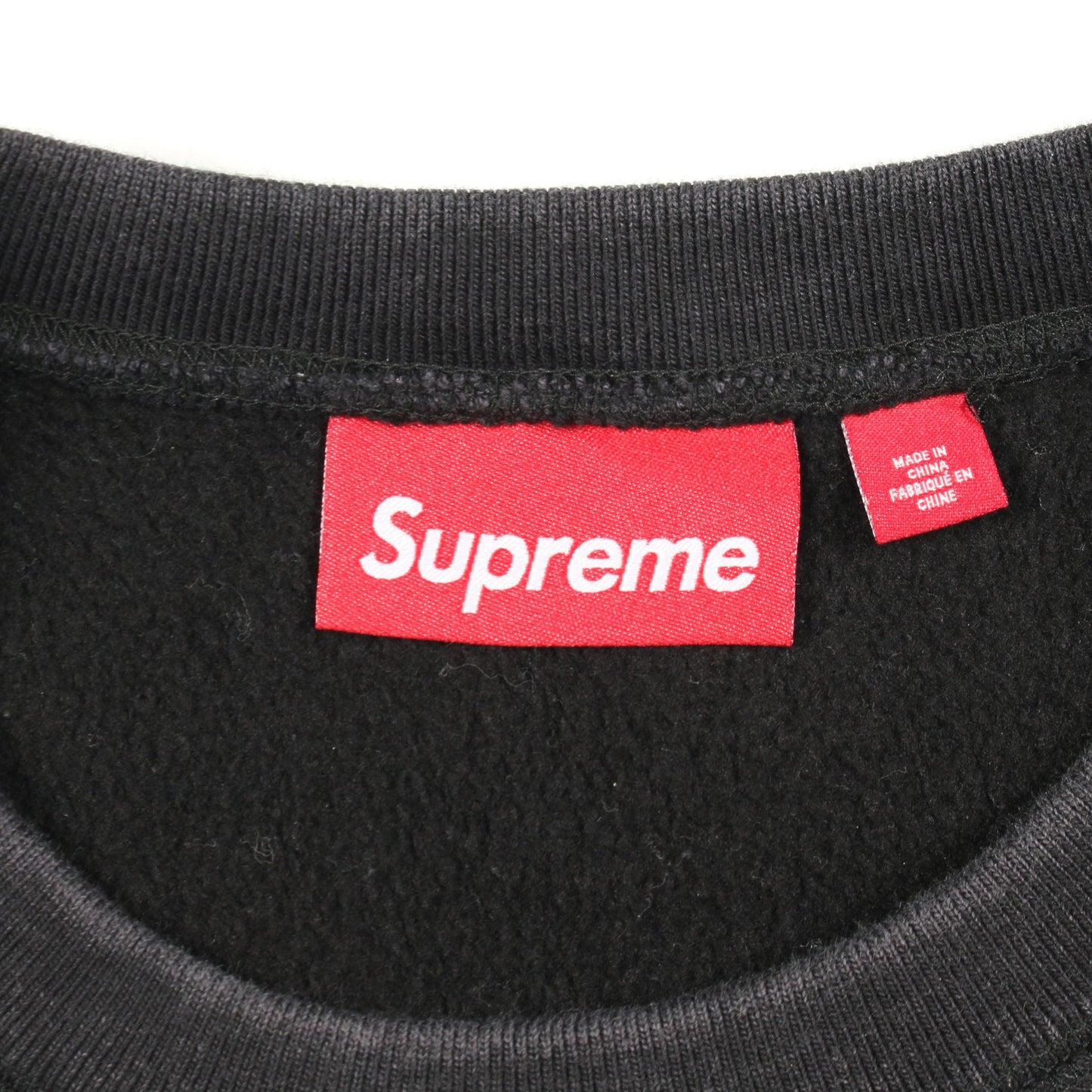 Washed Box Logo Crewneck スウェット ブラック 25SS スウェットシャツ クルーネック コットン ダークグレー ウォッシュ加工 裏起毛 25SS シュプリーム トップス Supreme