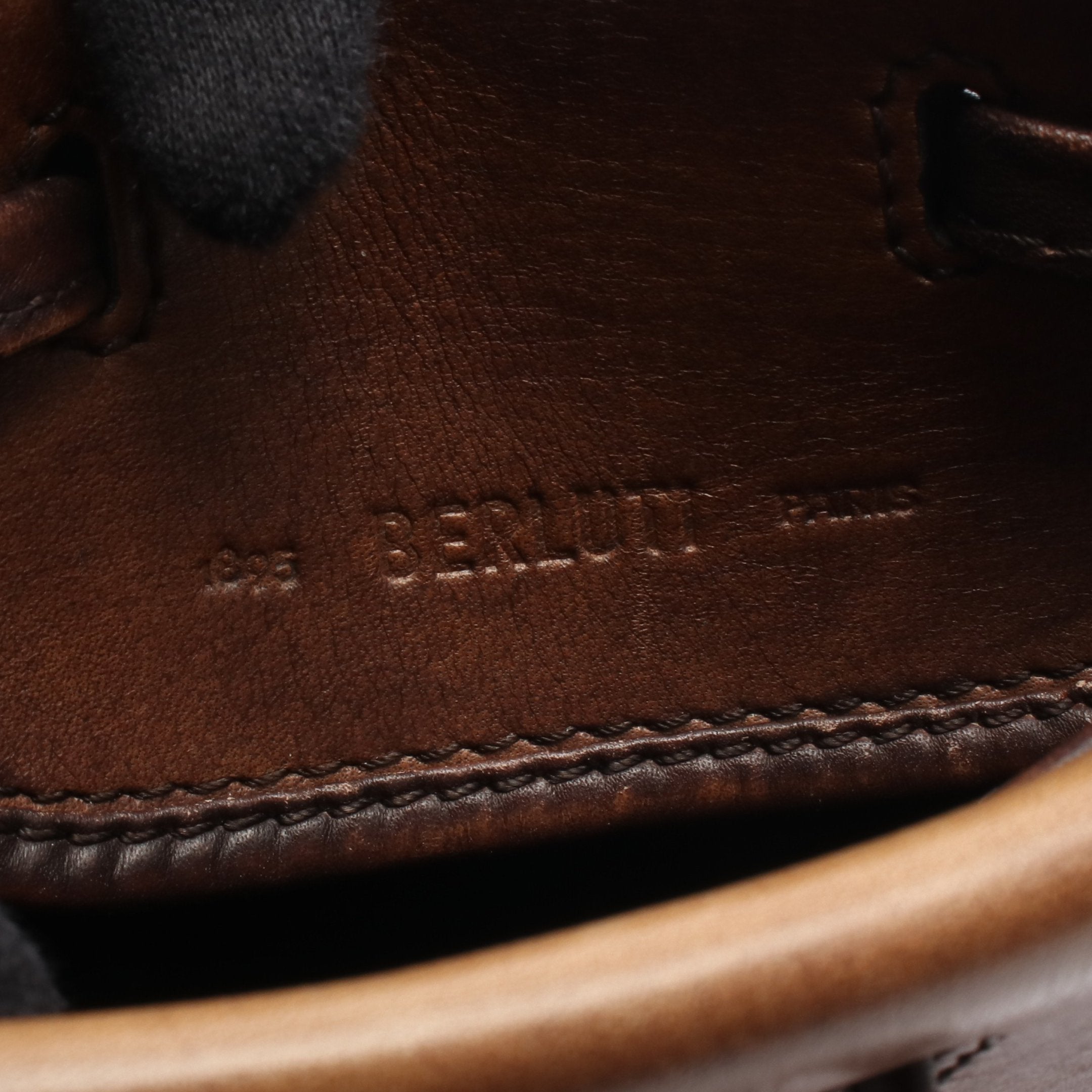 ナムソス ショルダーバッグ レザー ブラウン ベルルッティ – RECLO