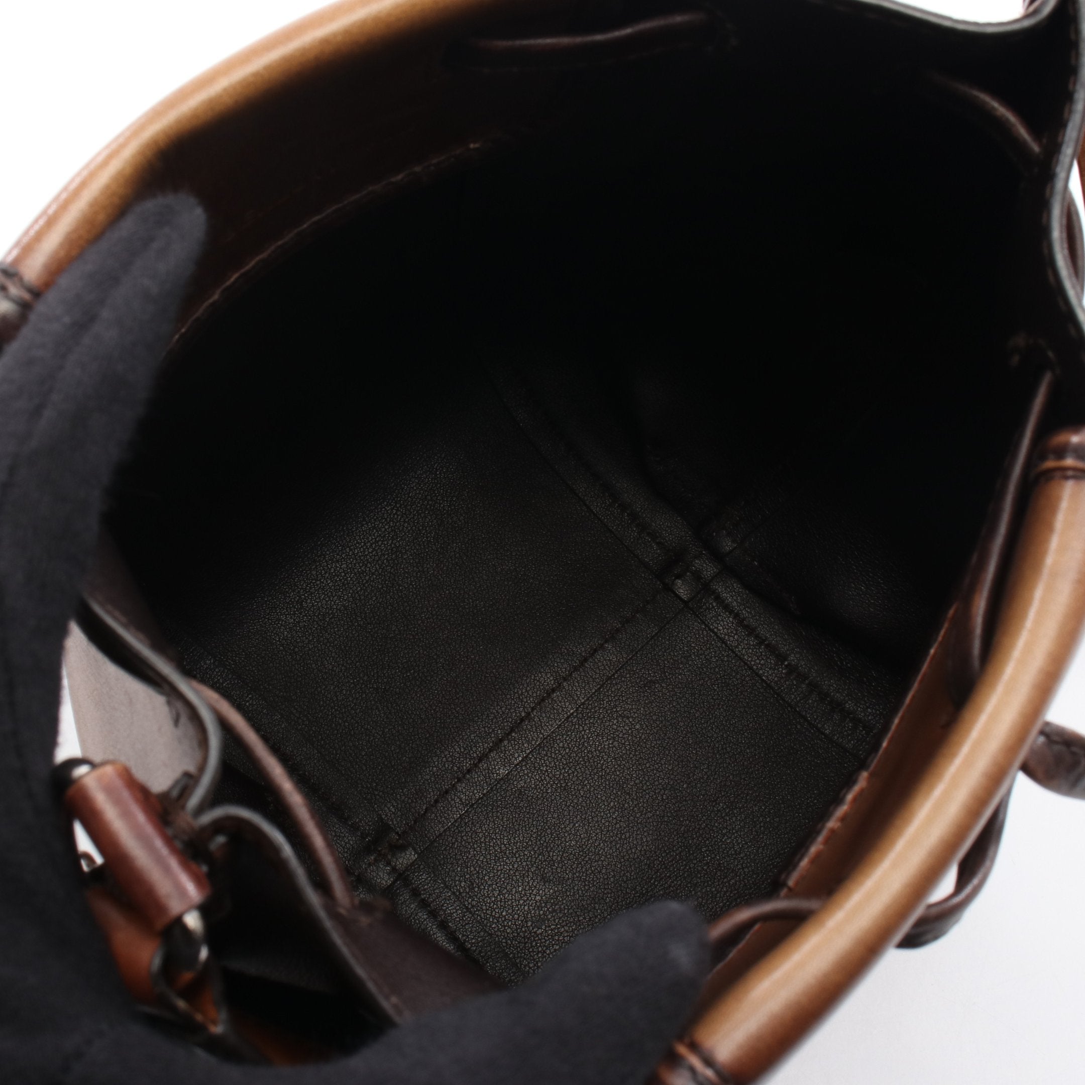 ナムソス ショルダーバッグ レザー ブラウン ベルルッティ – RECLO