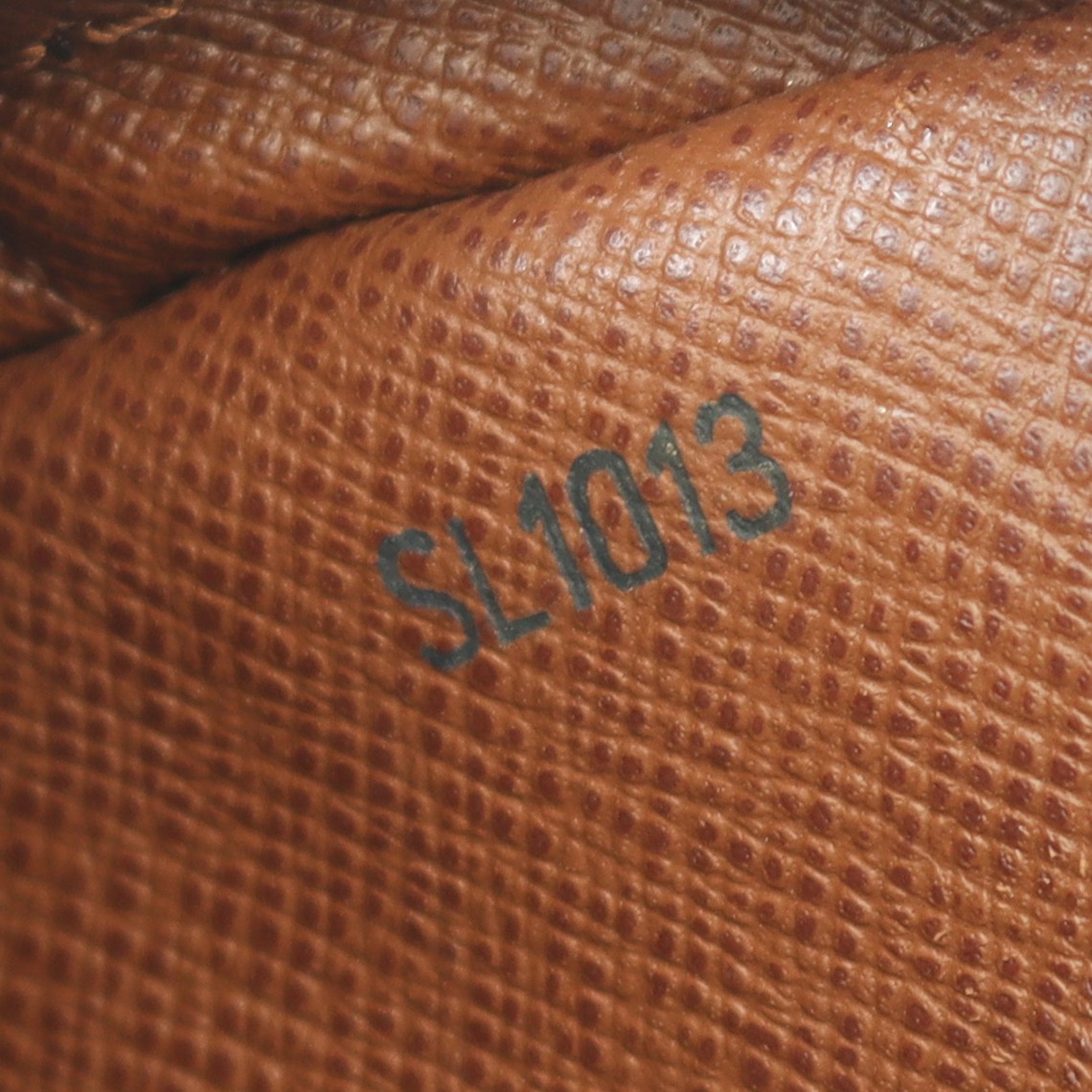 ダヌーブ モノグラム ショルダーバッグ PVC レザー ブラウン ルイ